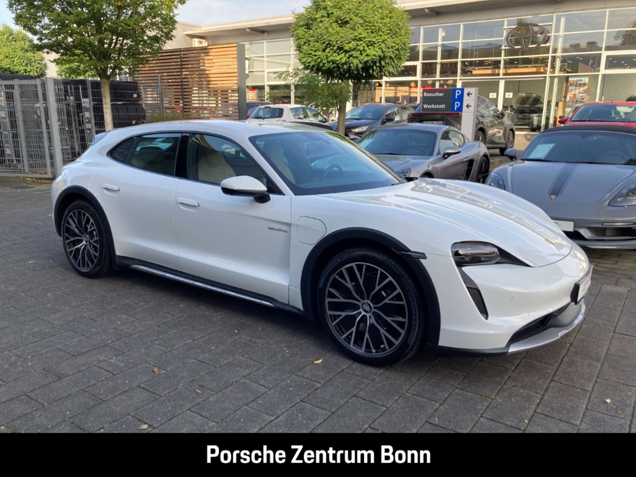 Porsche - Taycan