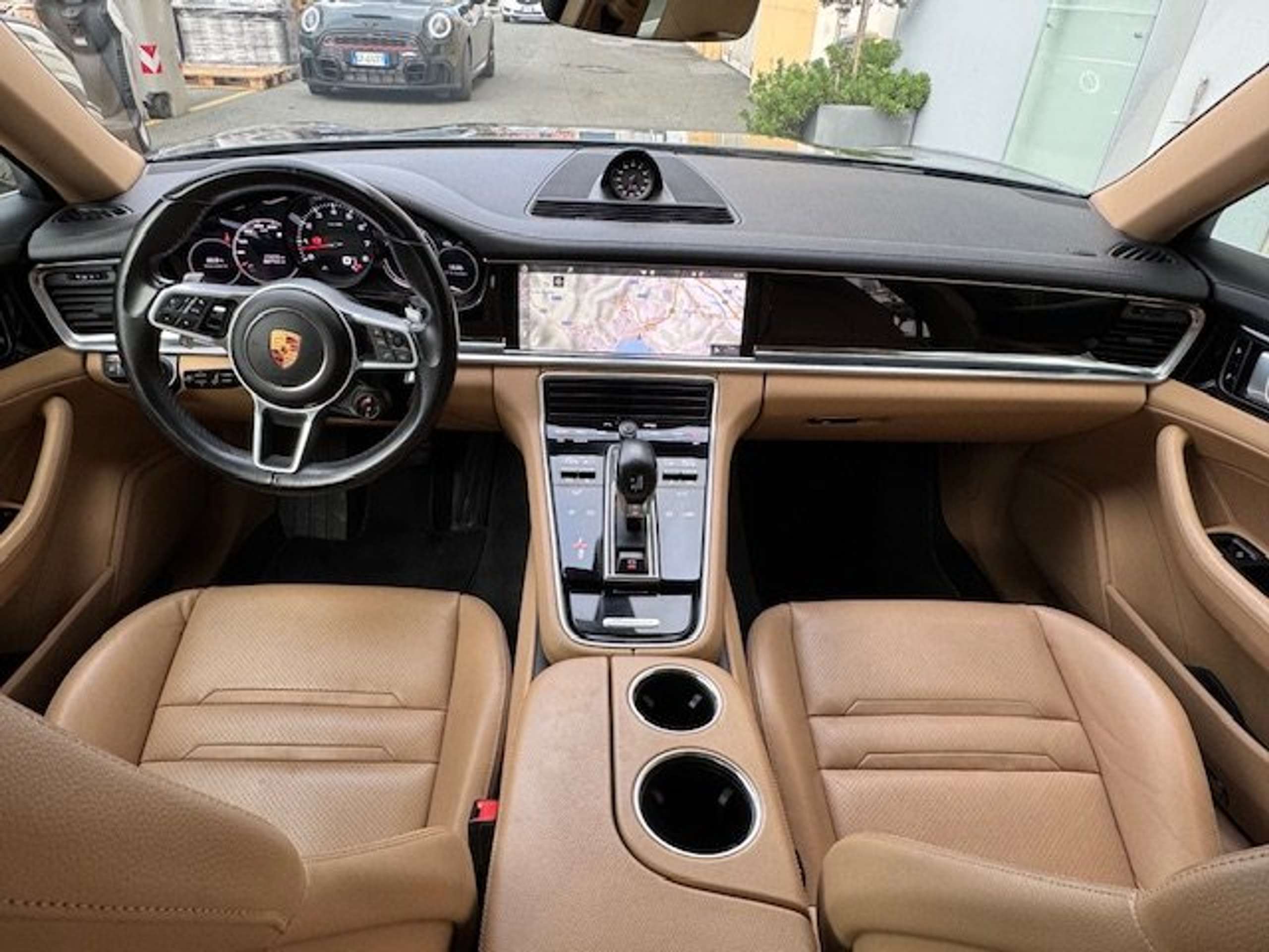 Porsche - Panamera