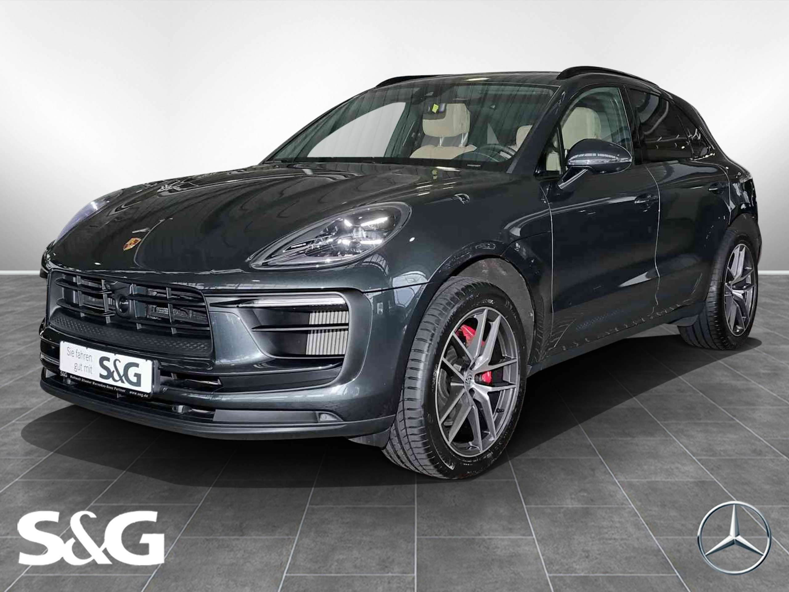 Porsche - Macan