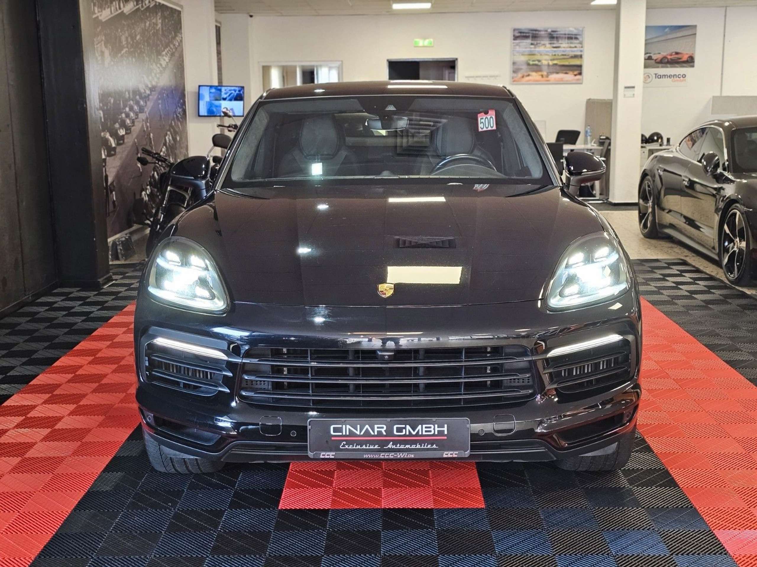 Porsche - Cayenne