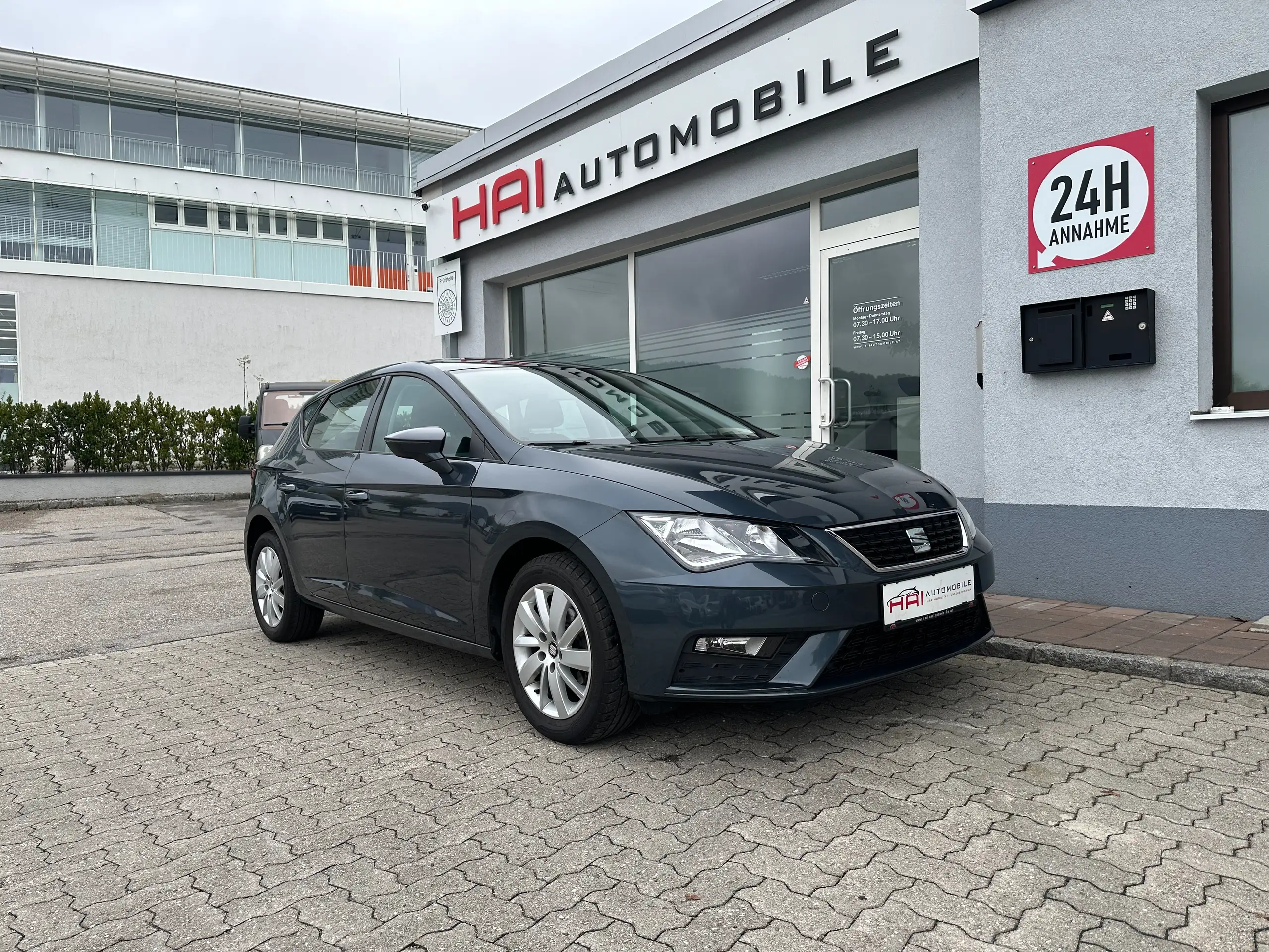 SEAT - Leon