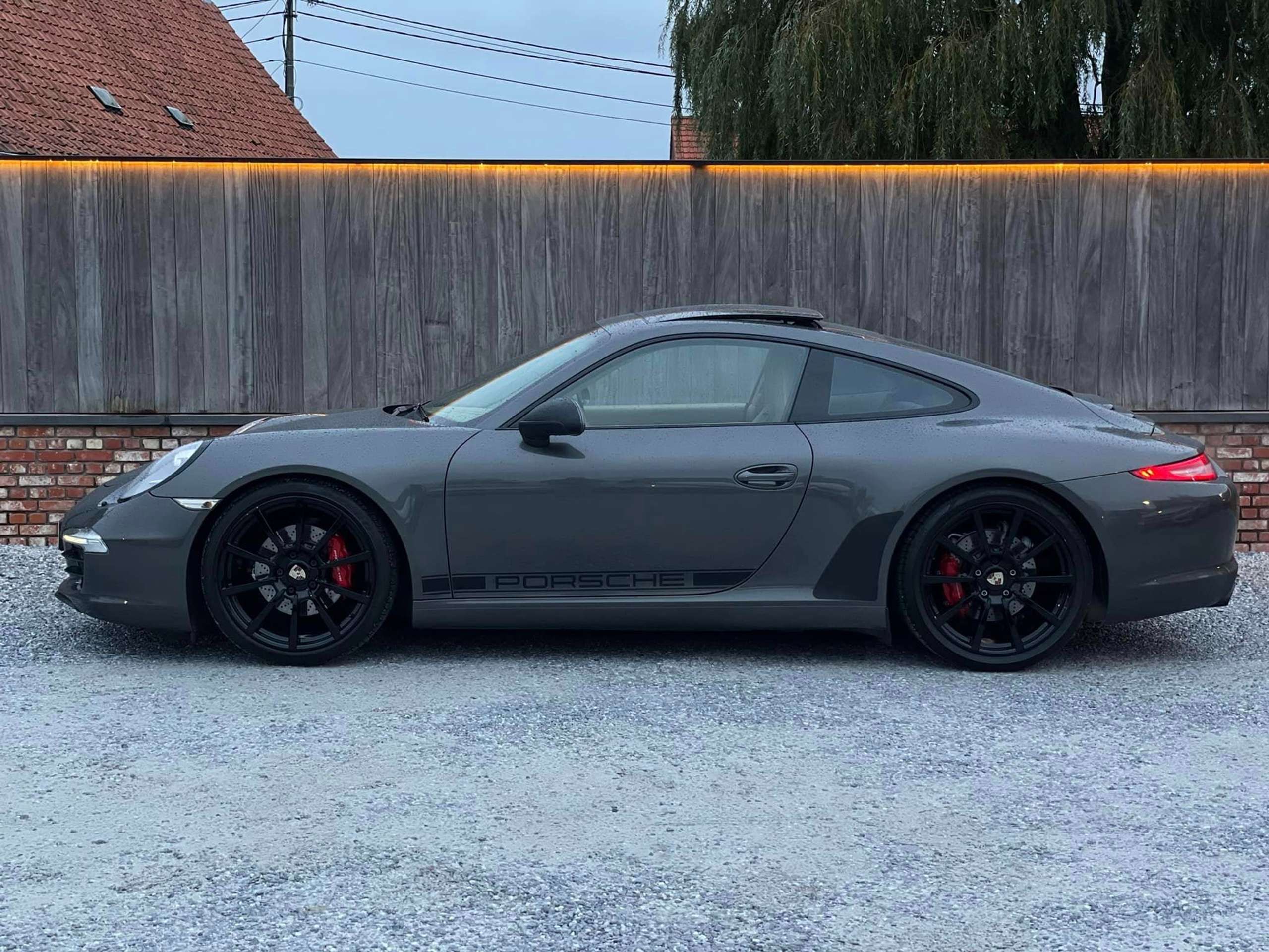 Porsche - 991