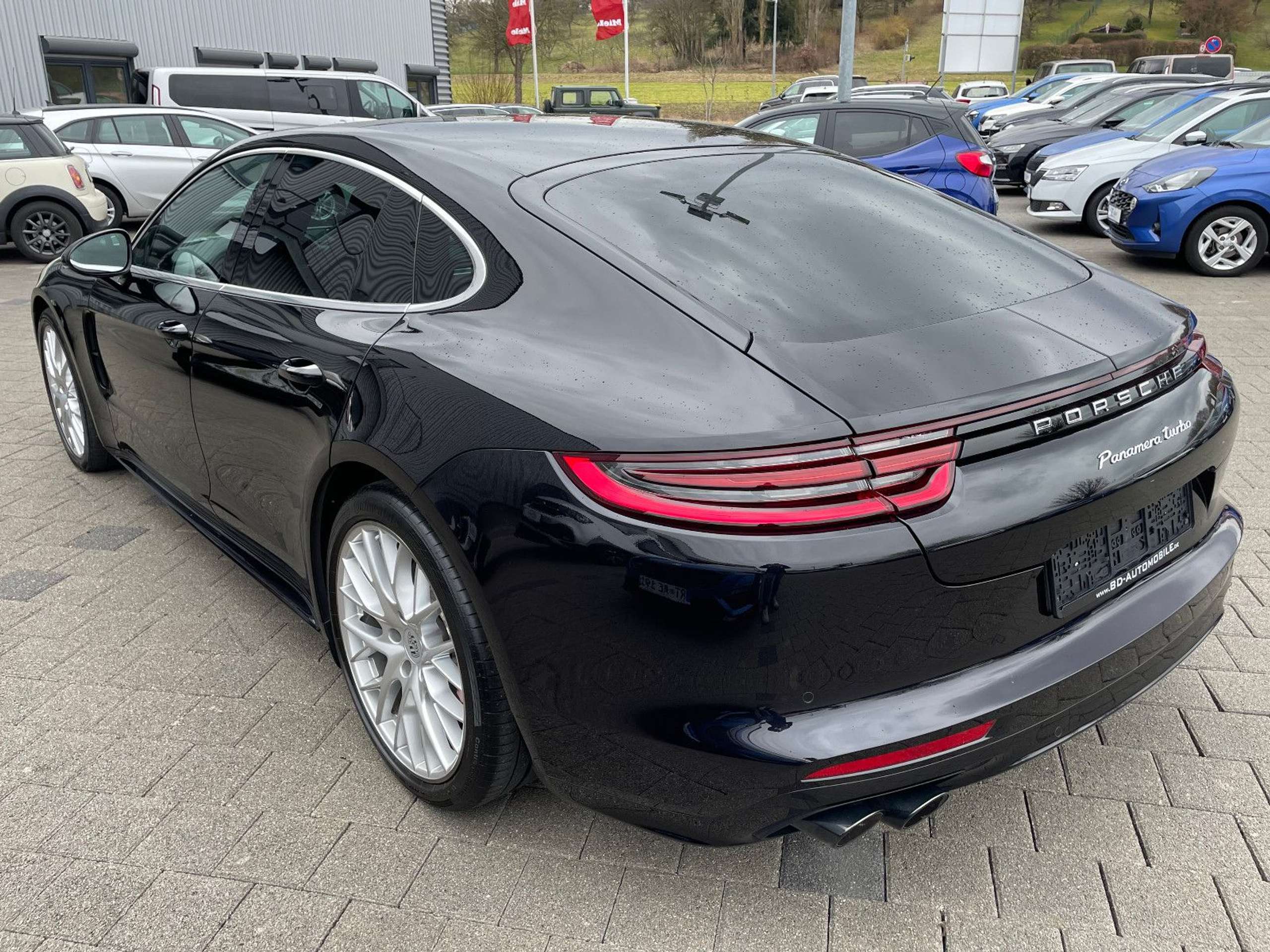 Porsche - Panamera