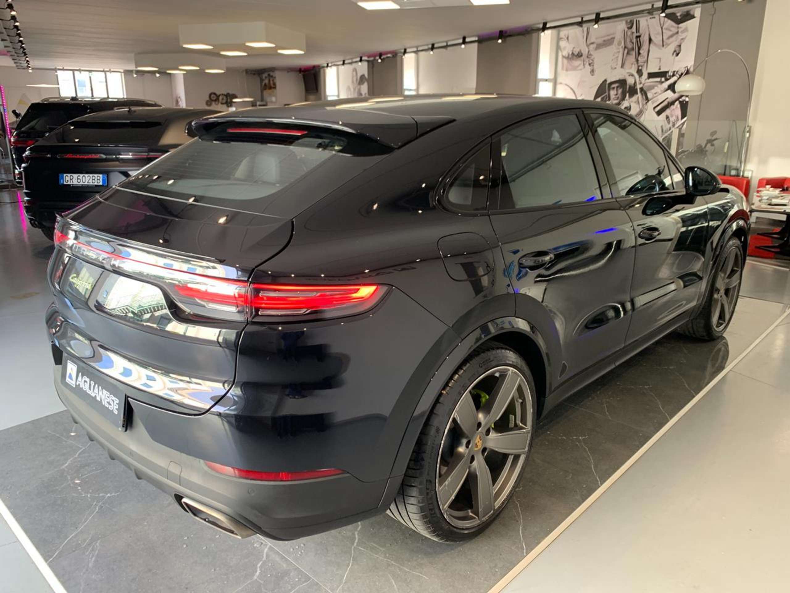 Porsche - Cayenne