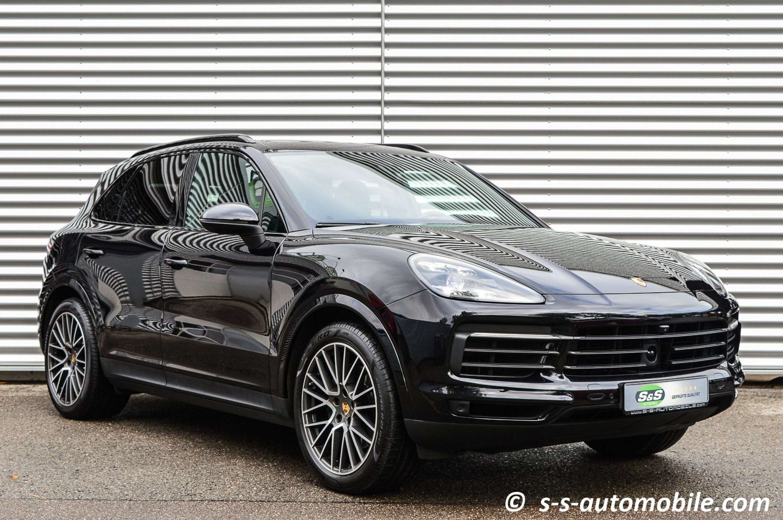 Porsche - Cayenne