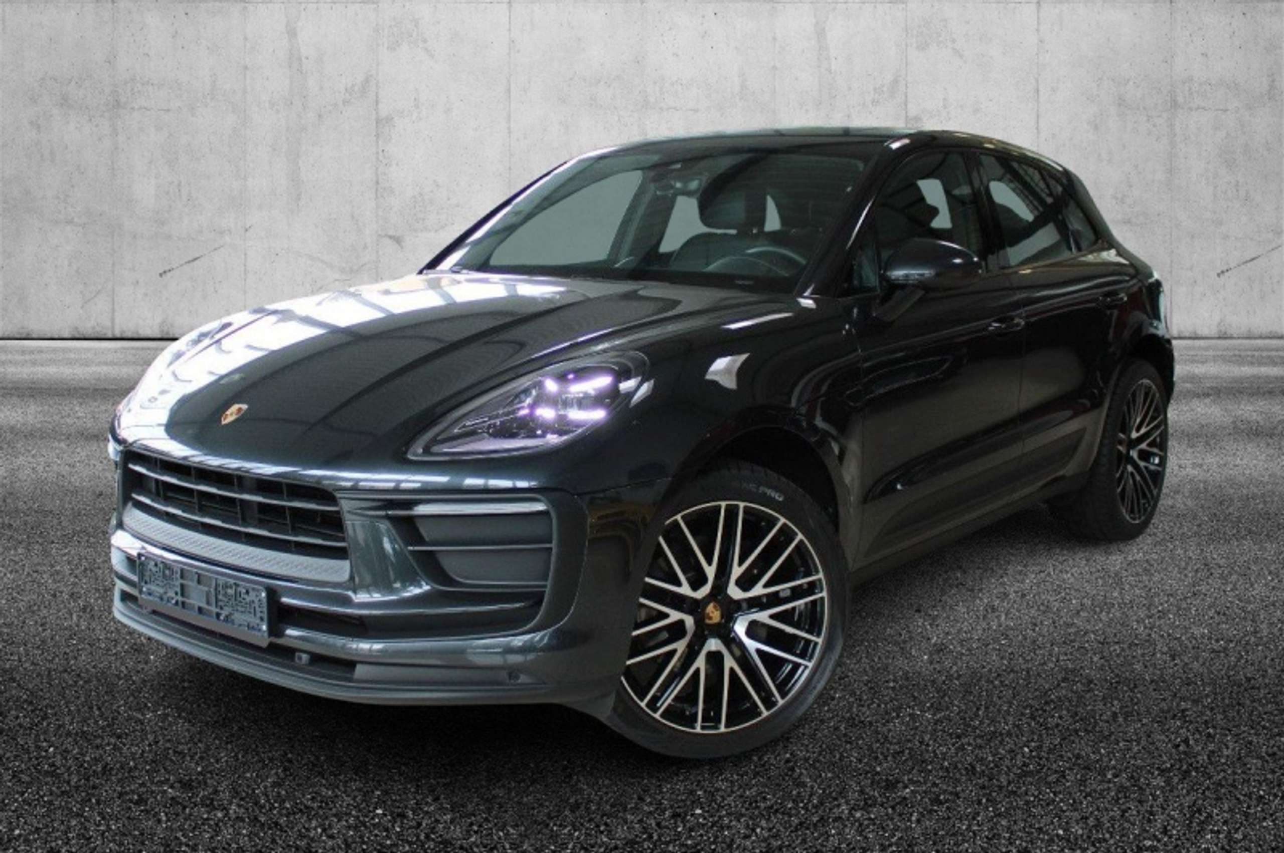 Porsche - Macan