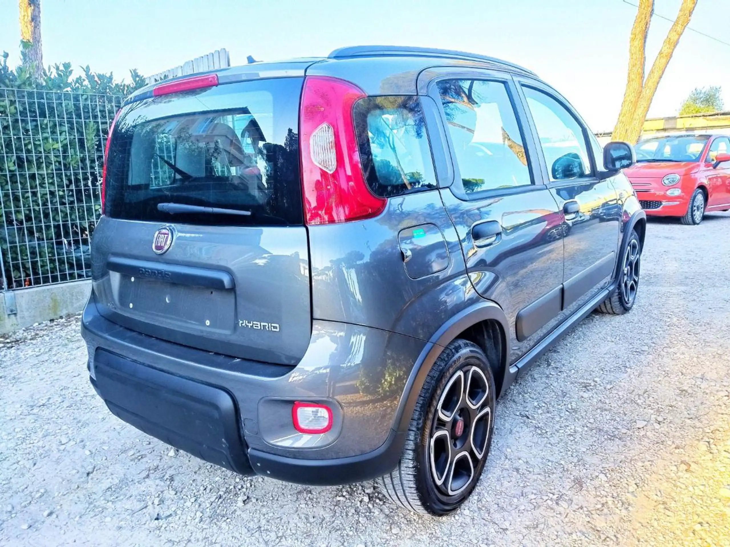 Fiat - New Panda