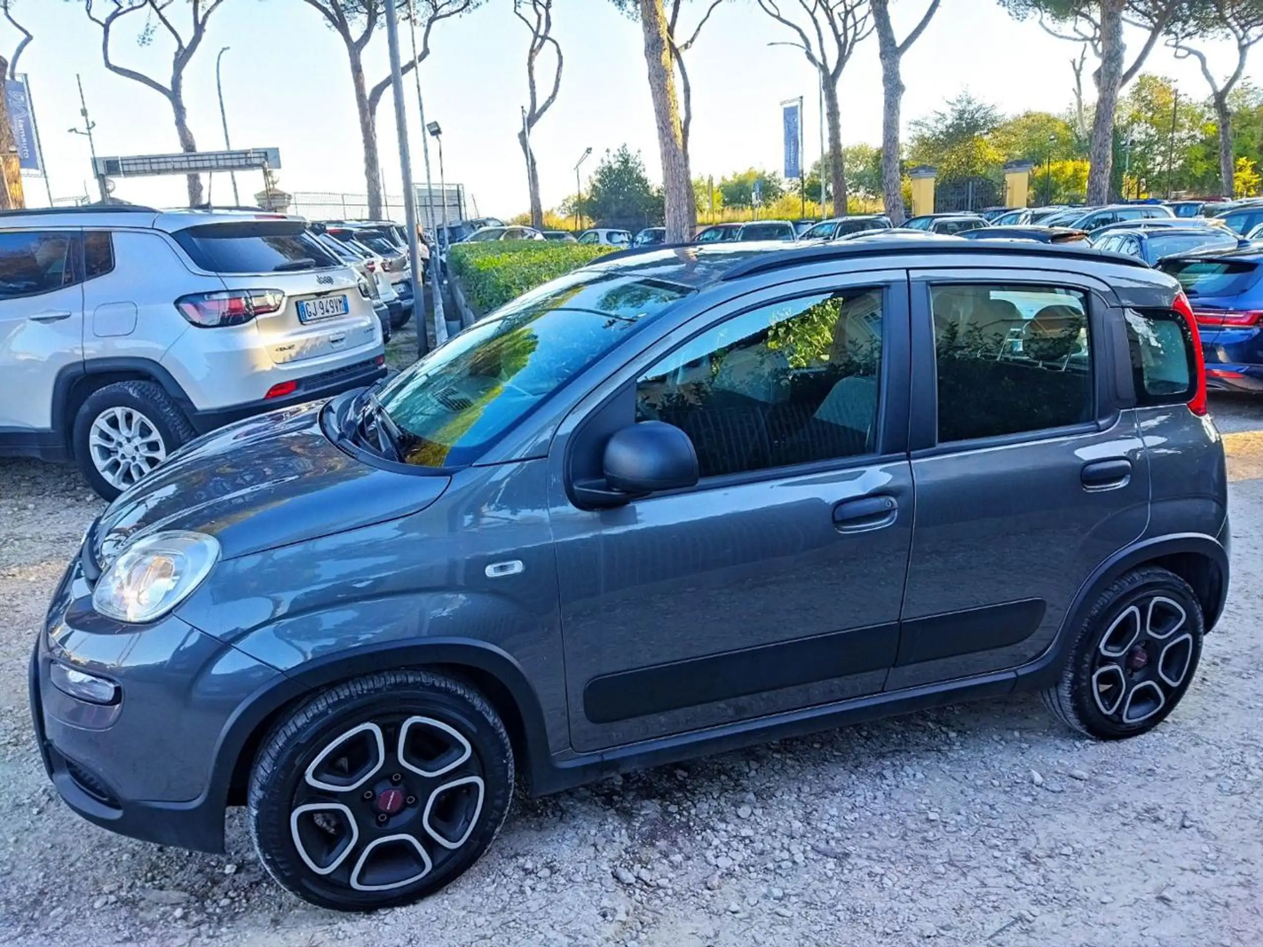 Fiat - New Panda