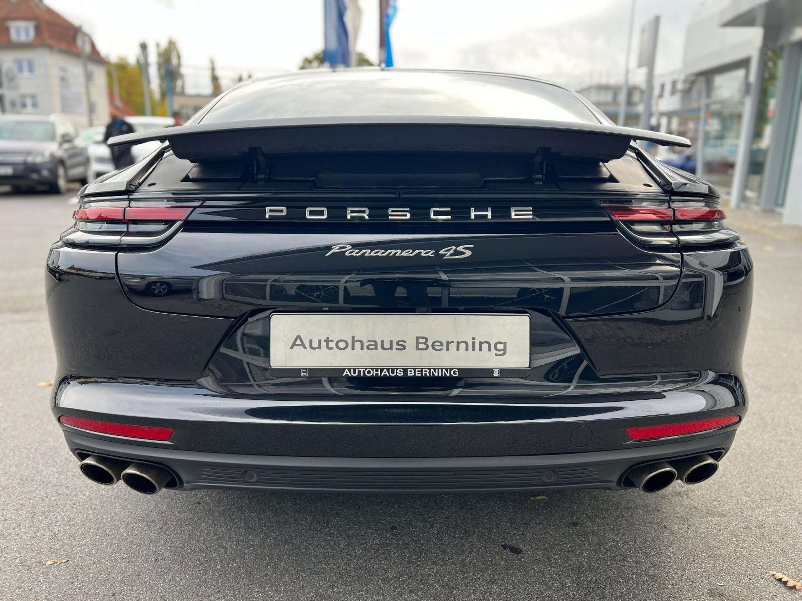 Porsche - Panamera