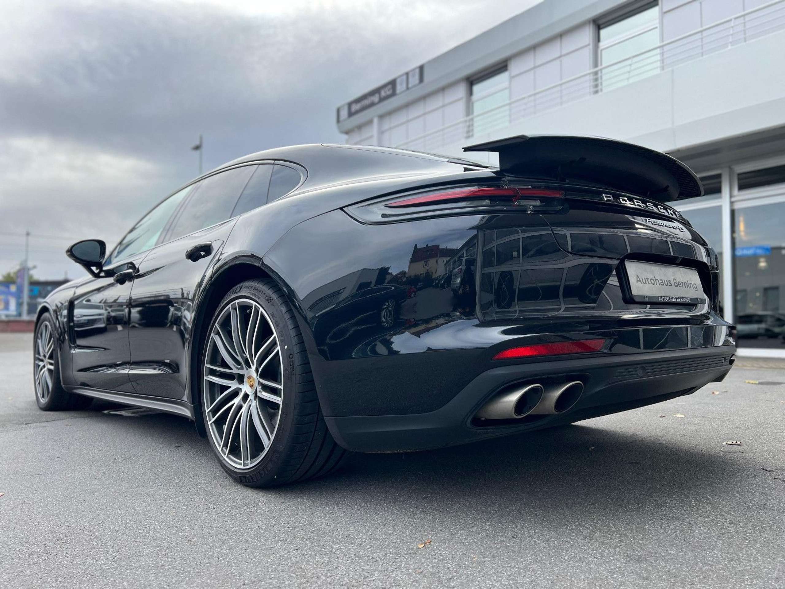 Porsche - Panamera