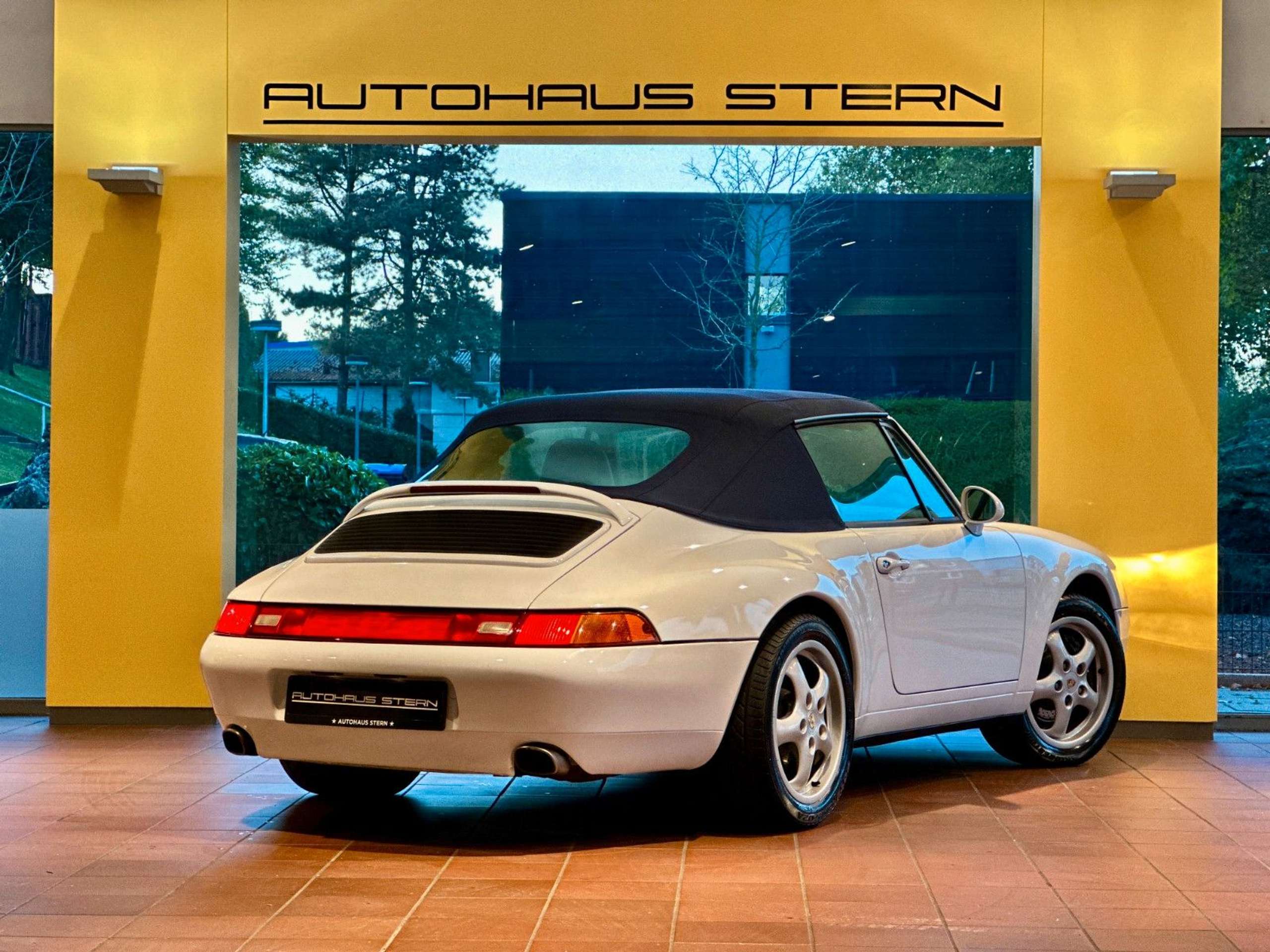 Porsche - 993