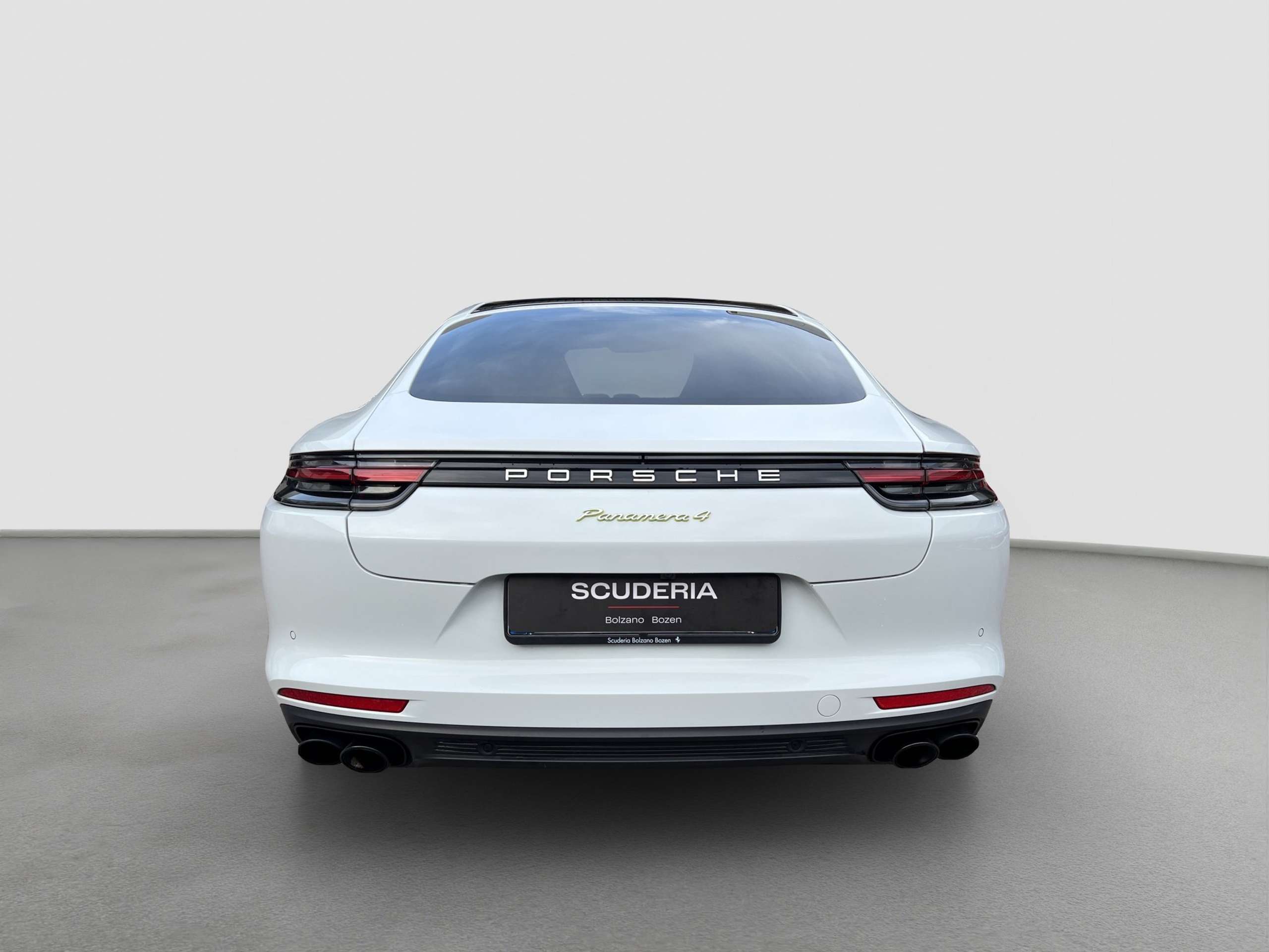 Porsche - Panamera