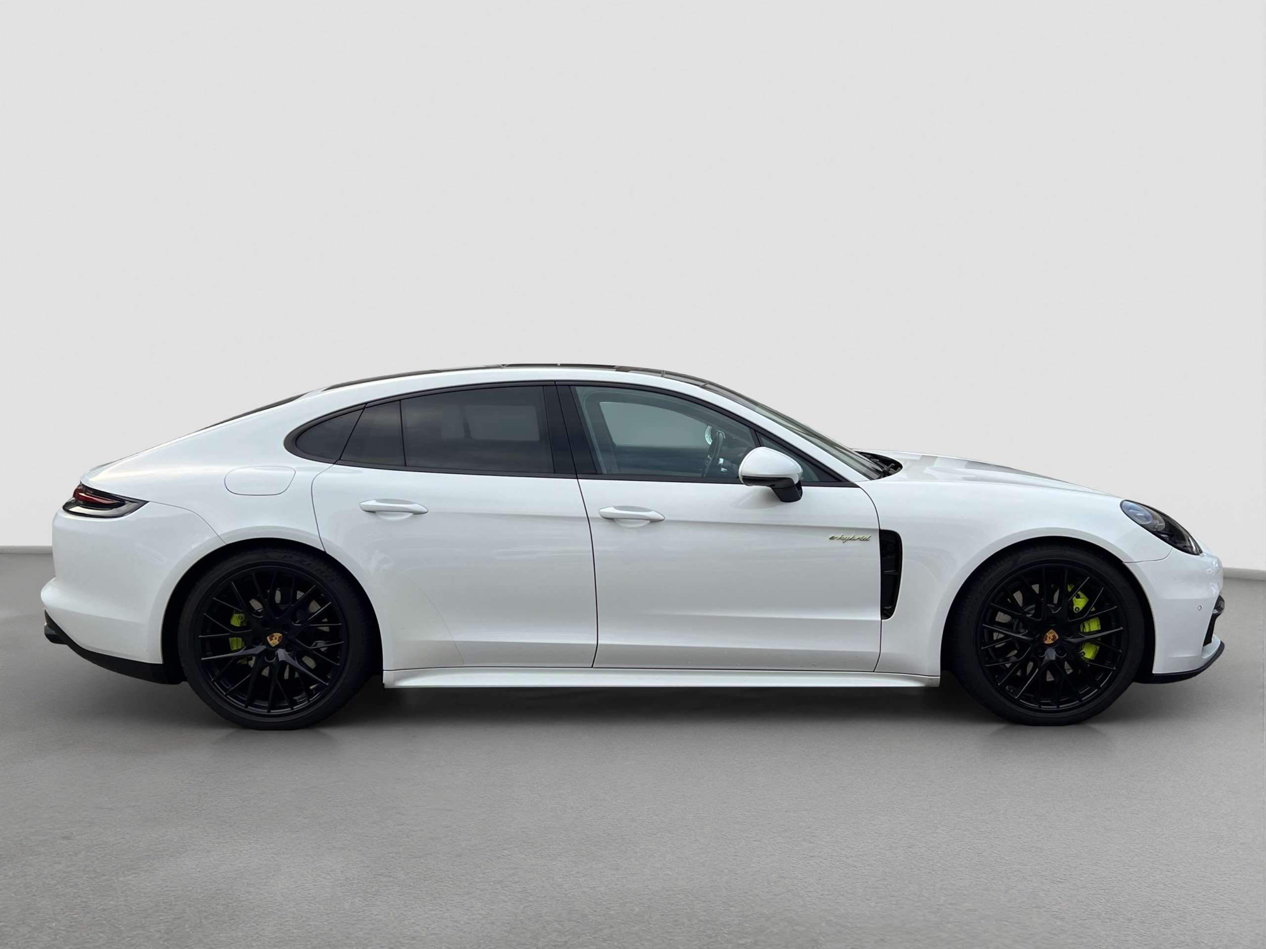 Porsche - Panamera