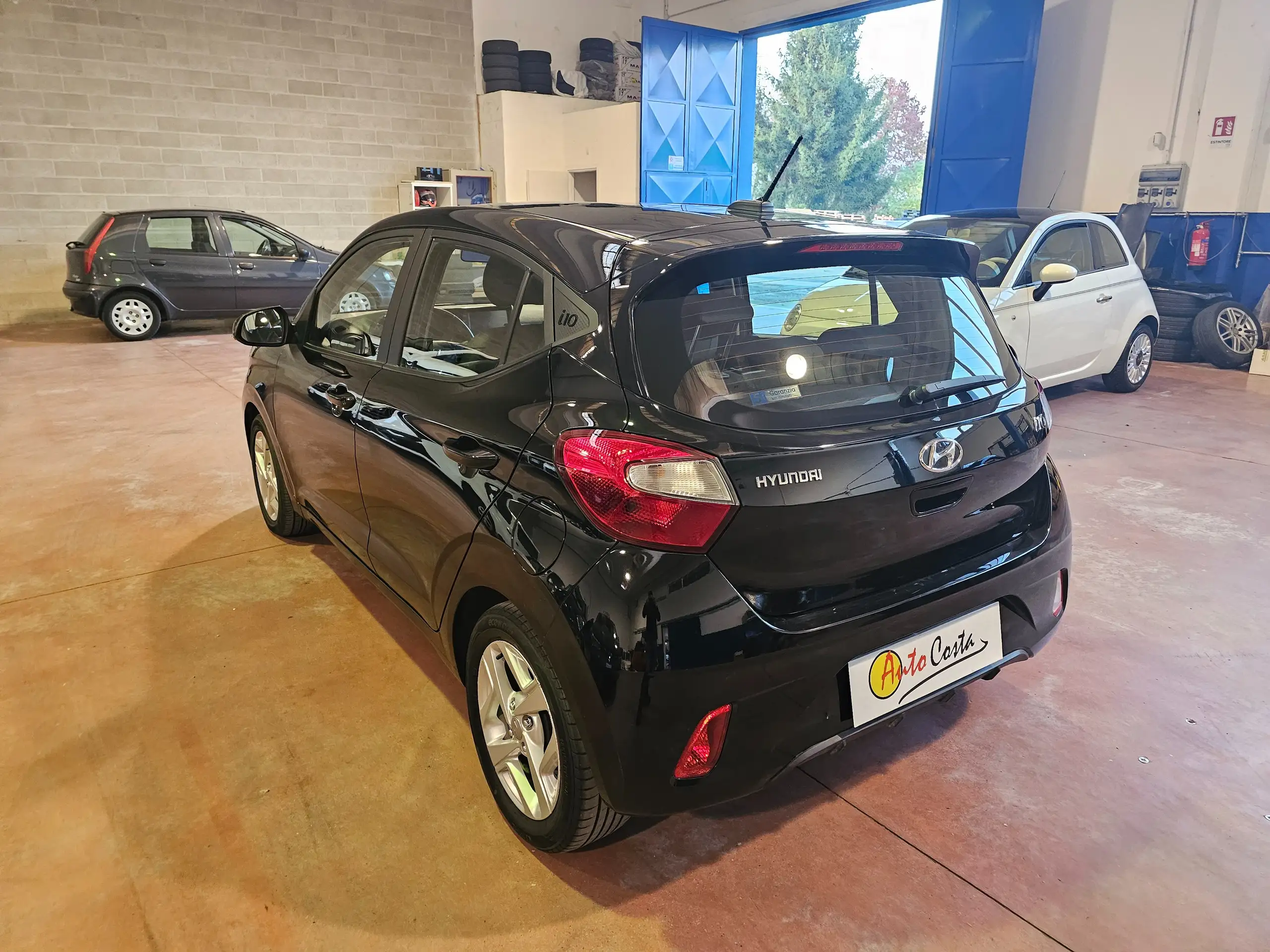 Hyundai - i10