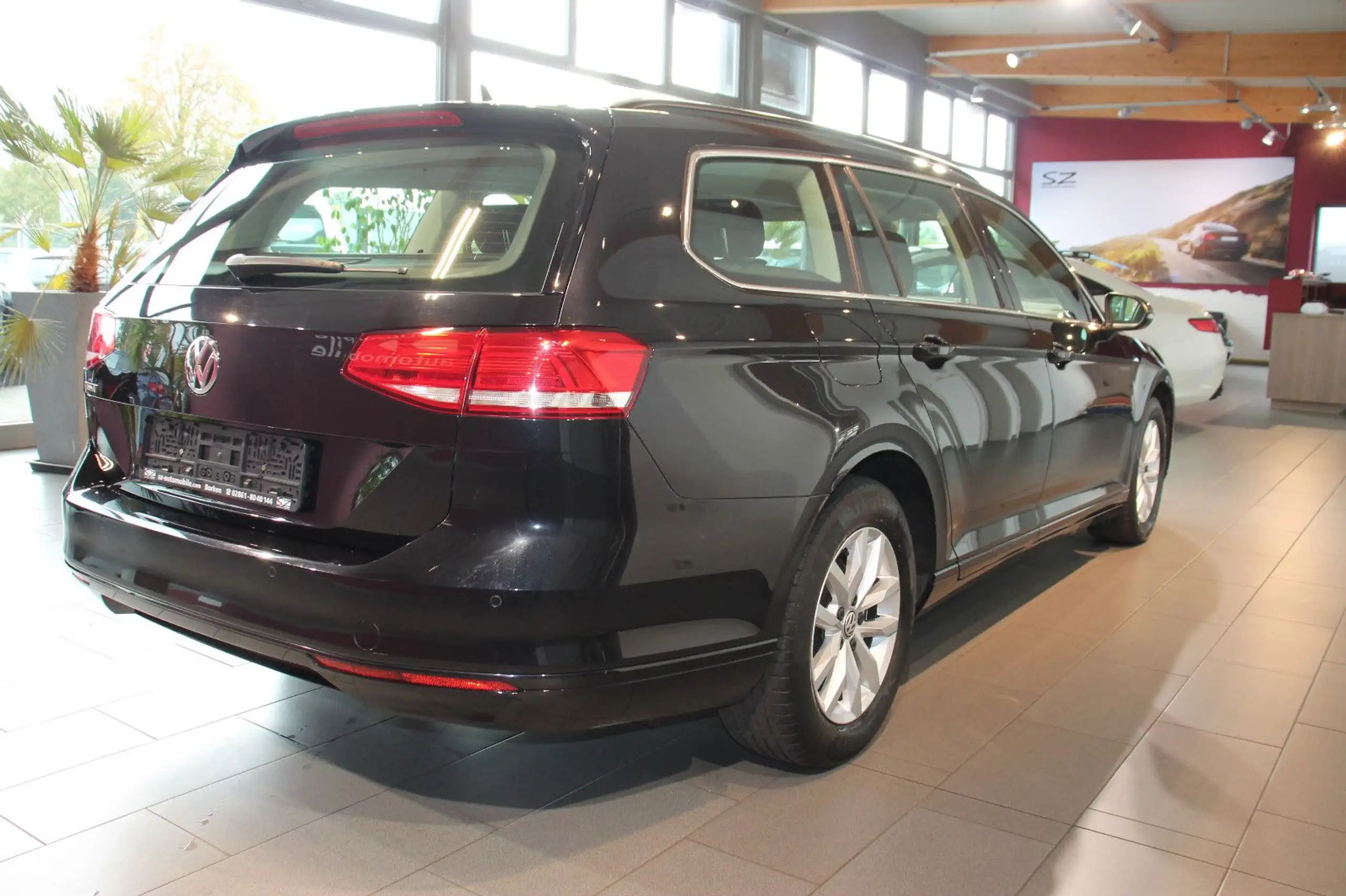 Volkswagen - Passat Variant