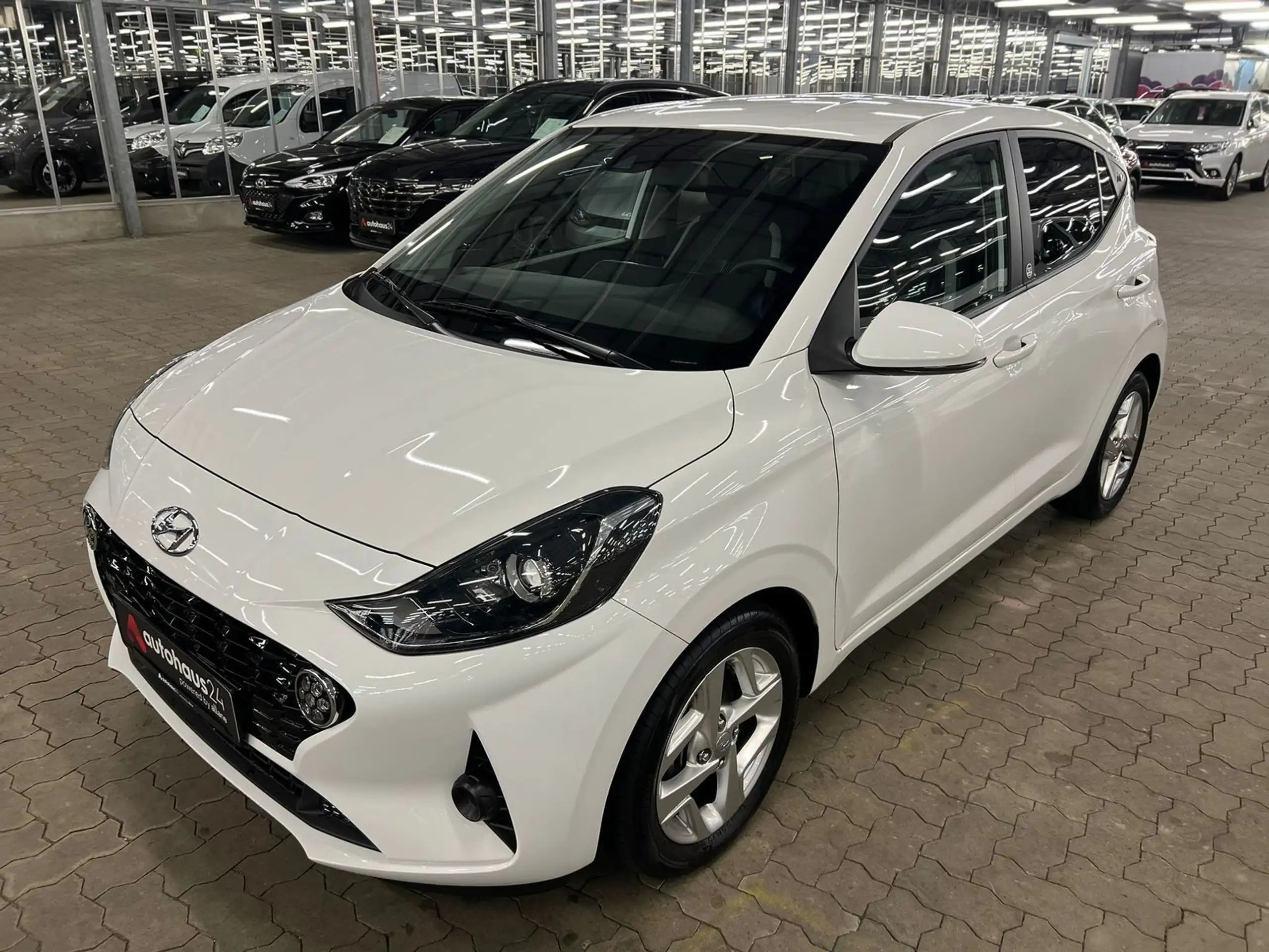 Hyundai - i10