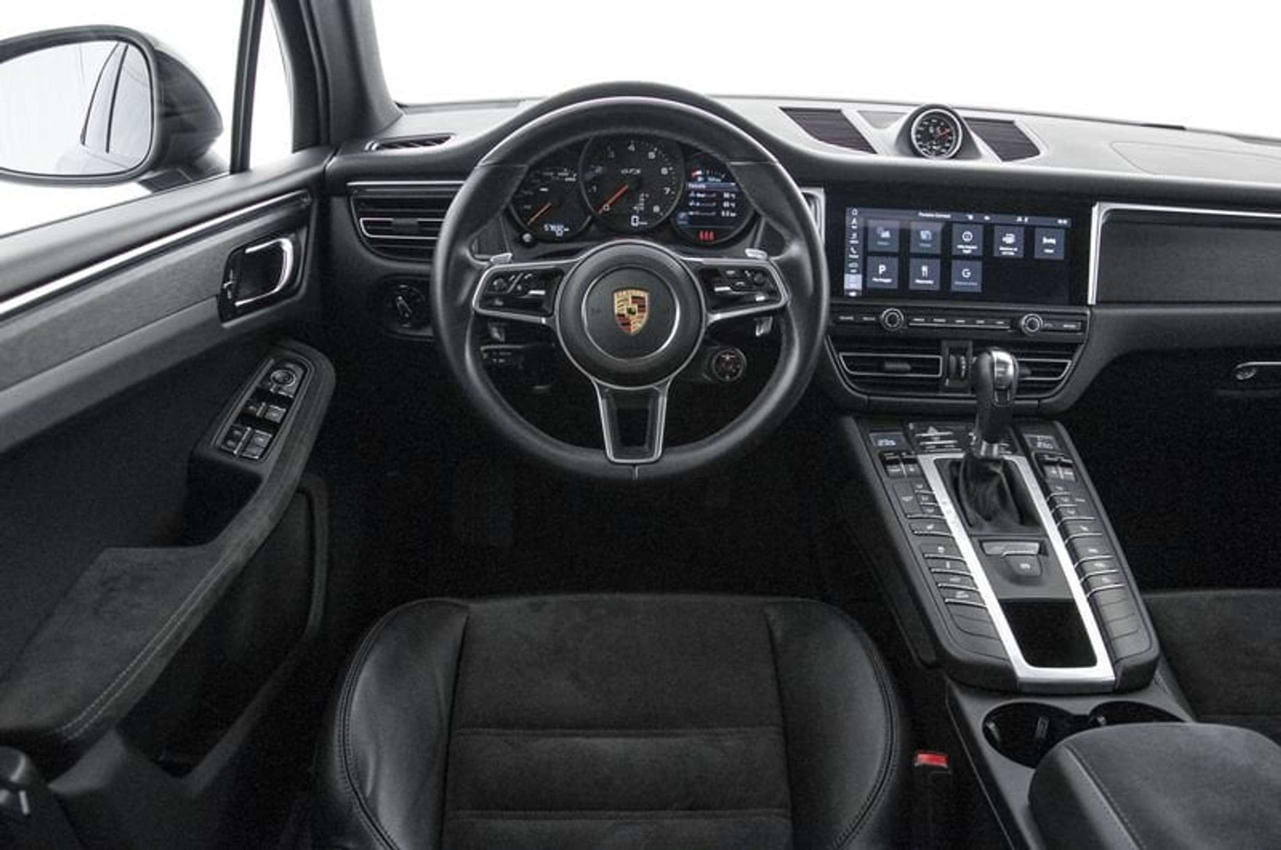 Porsche - Macan