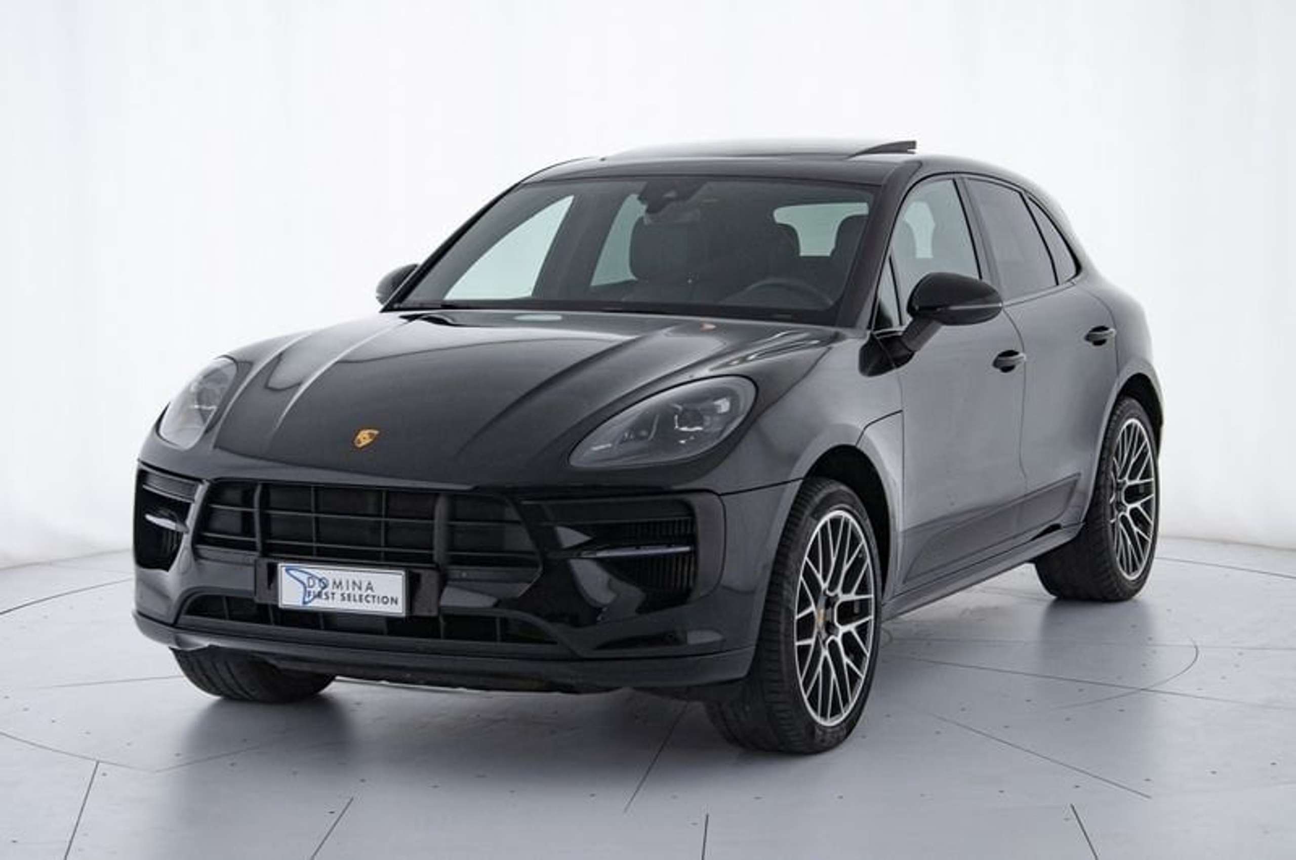 Porsche - Macan