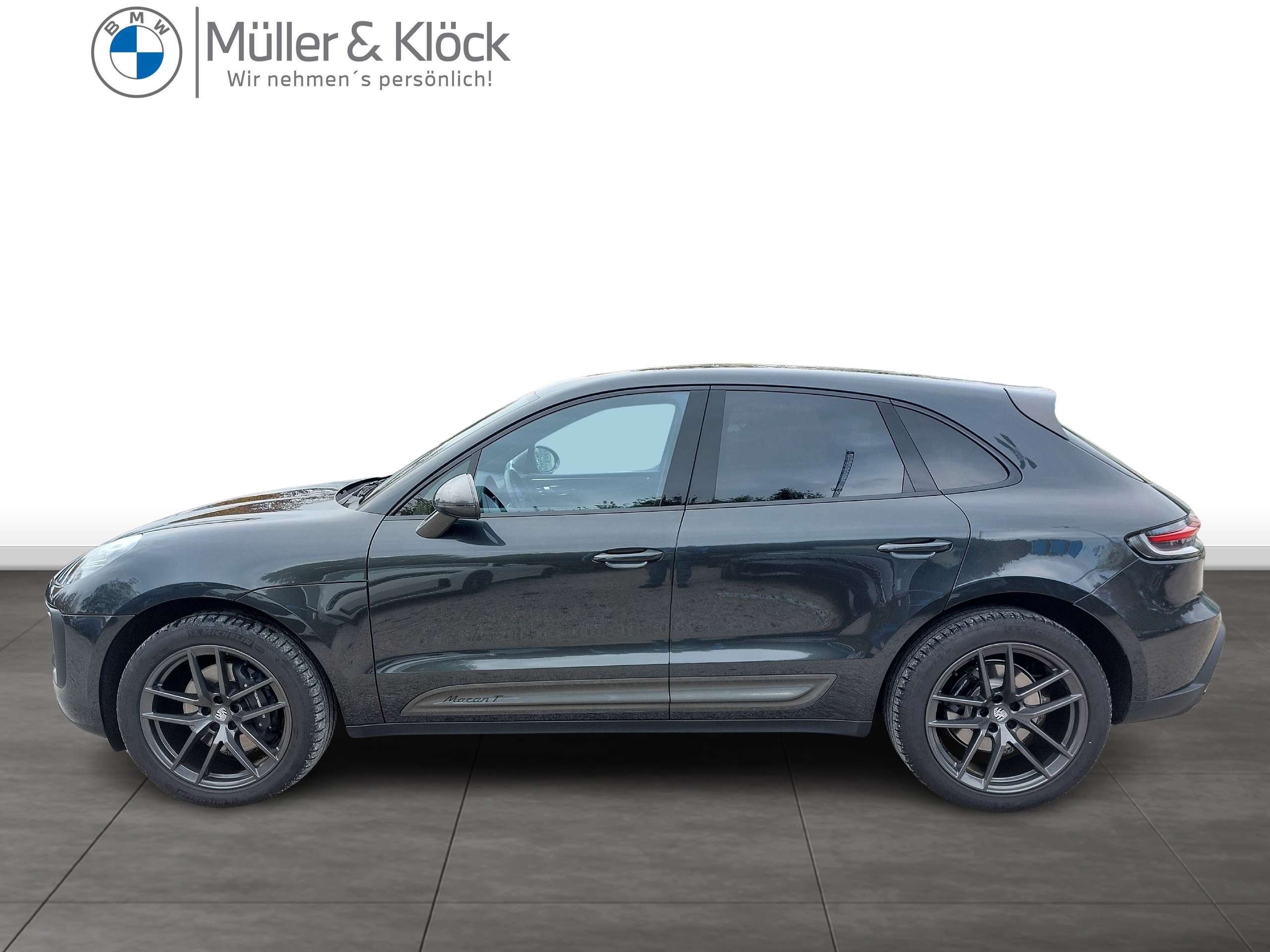 Porsche - Macan