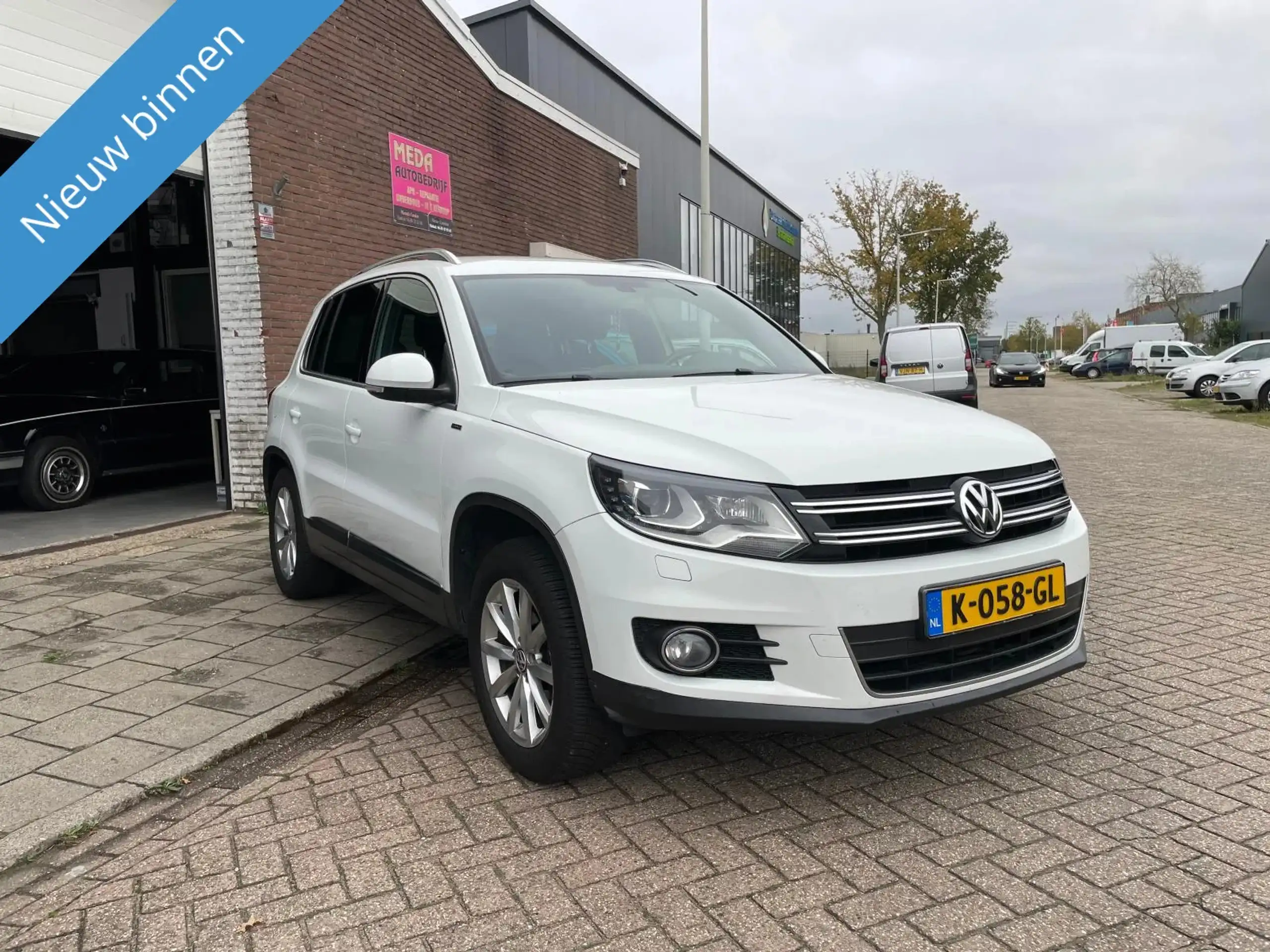 Volkswagen - Tiguan