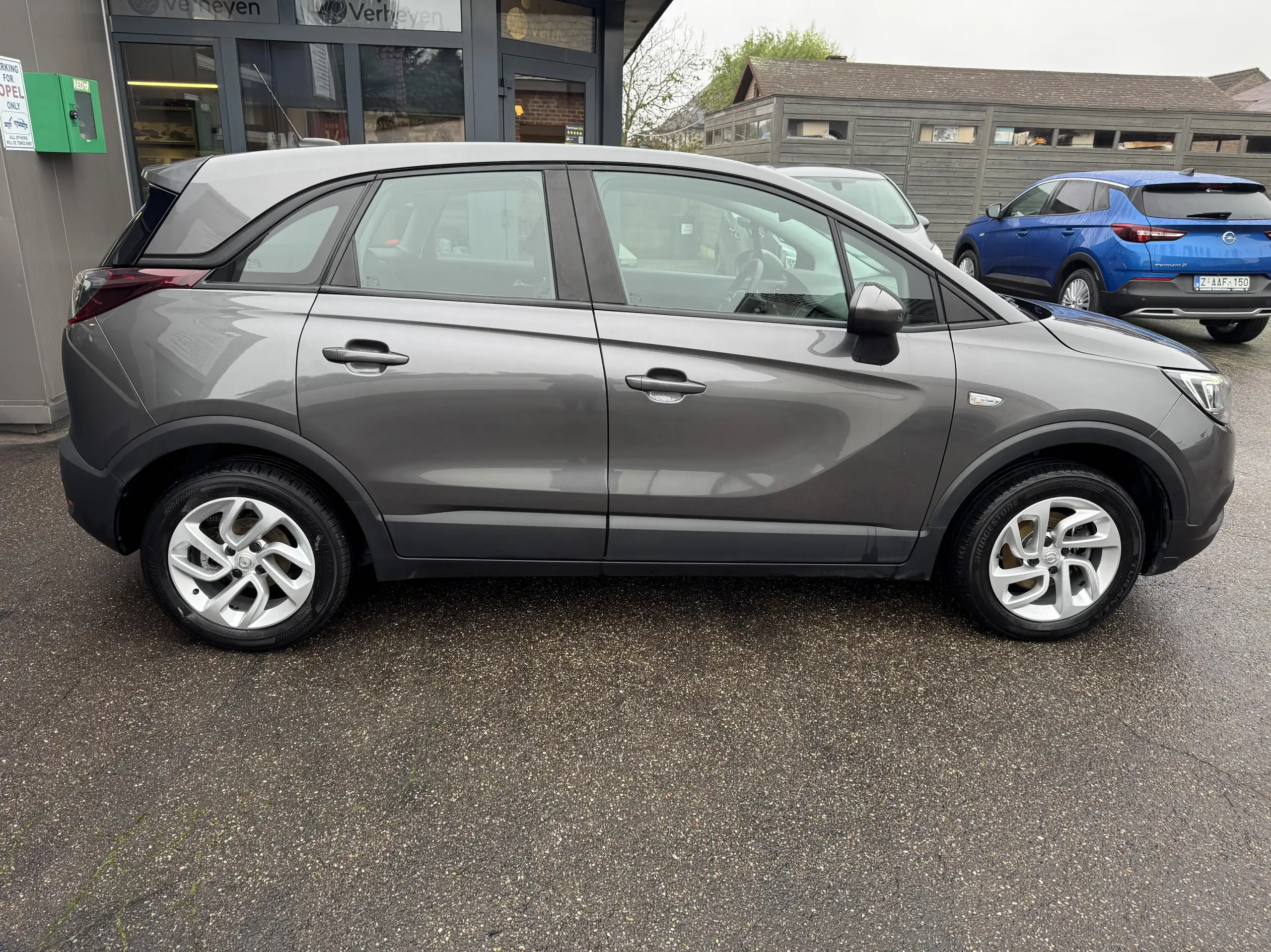 Opel - Crossland X