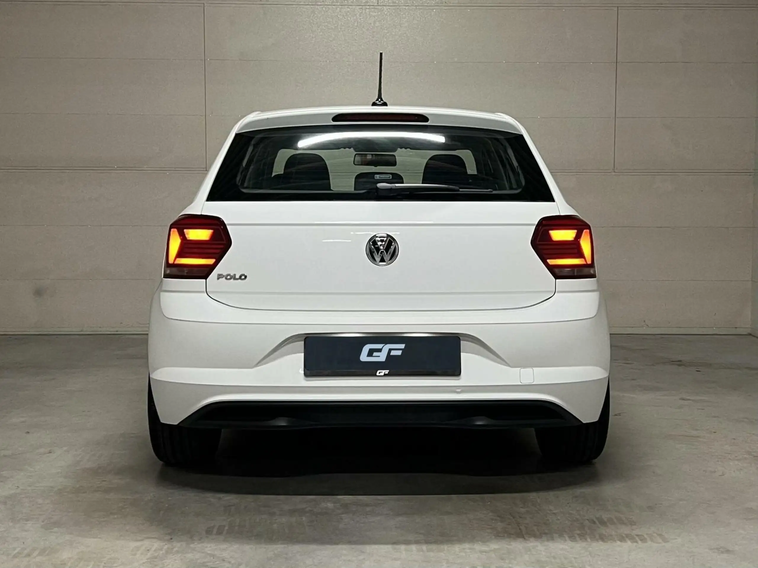 Volkswagen - Polo