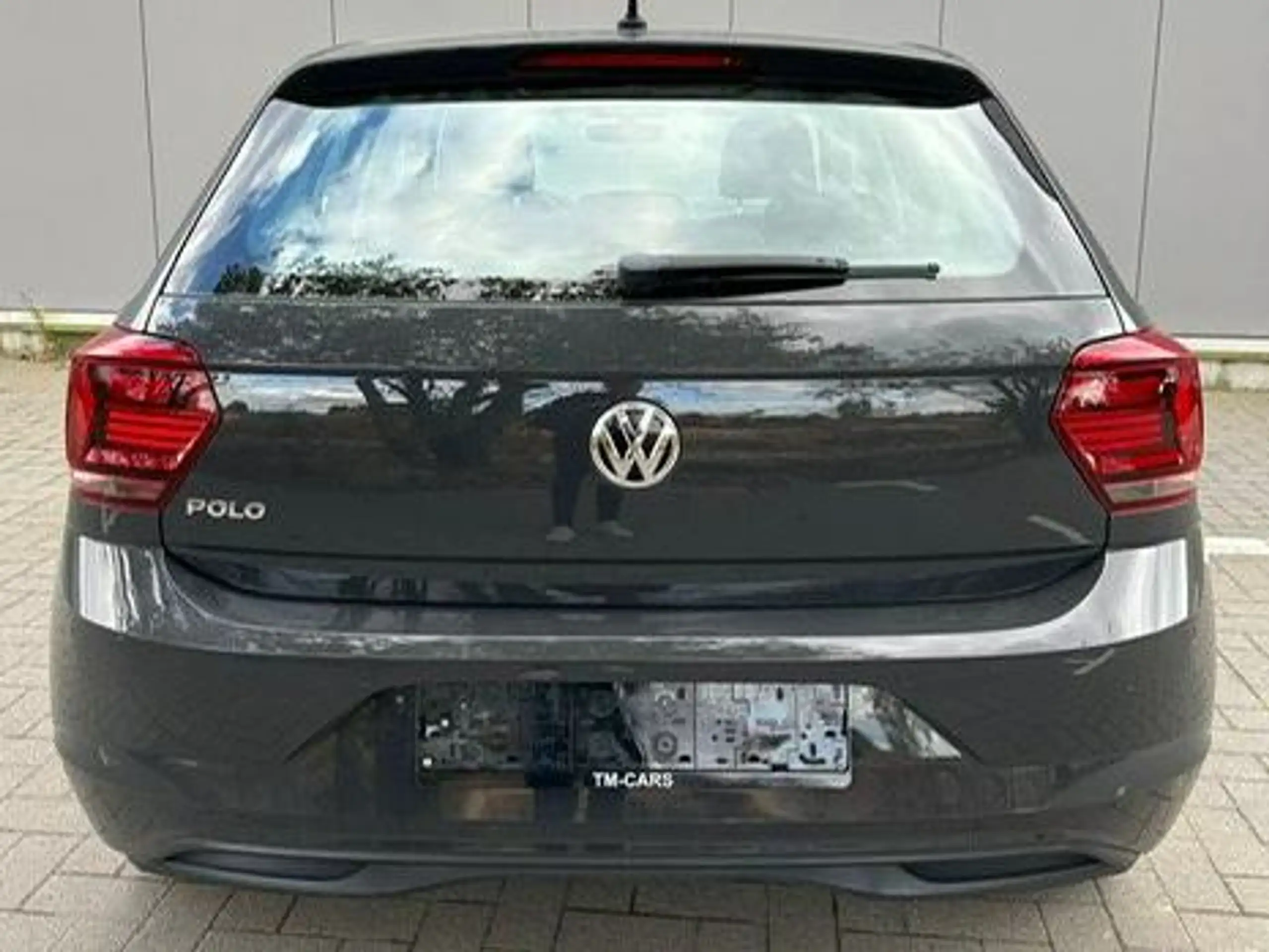 Volkswagen - Polo