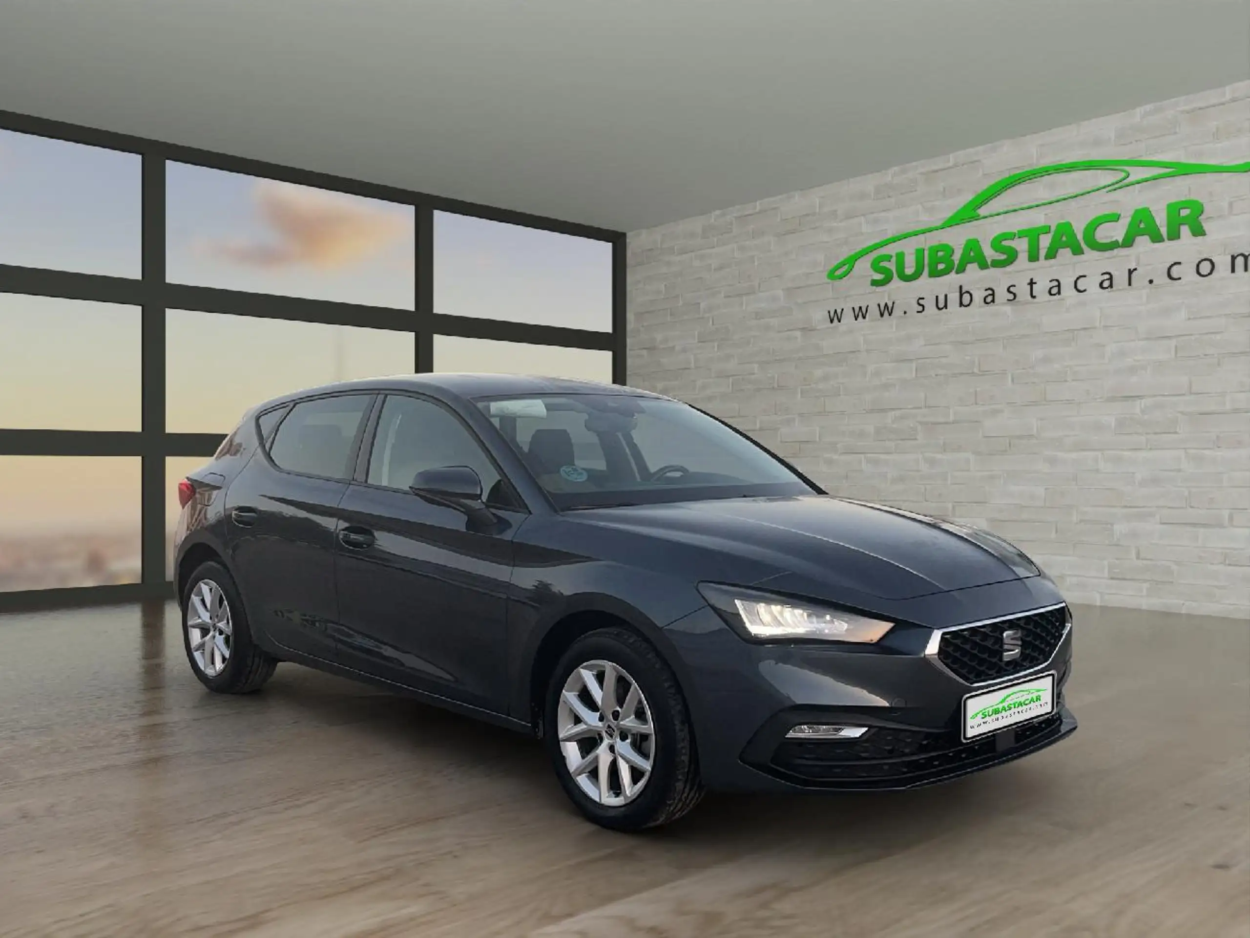 SEAT - Leon