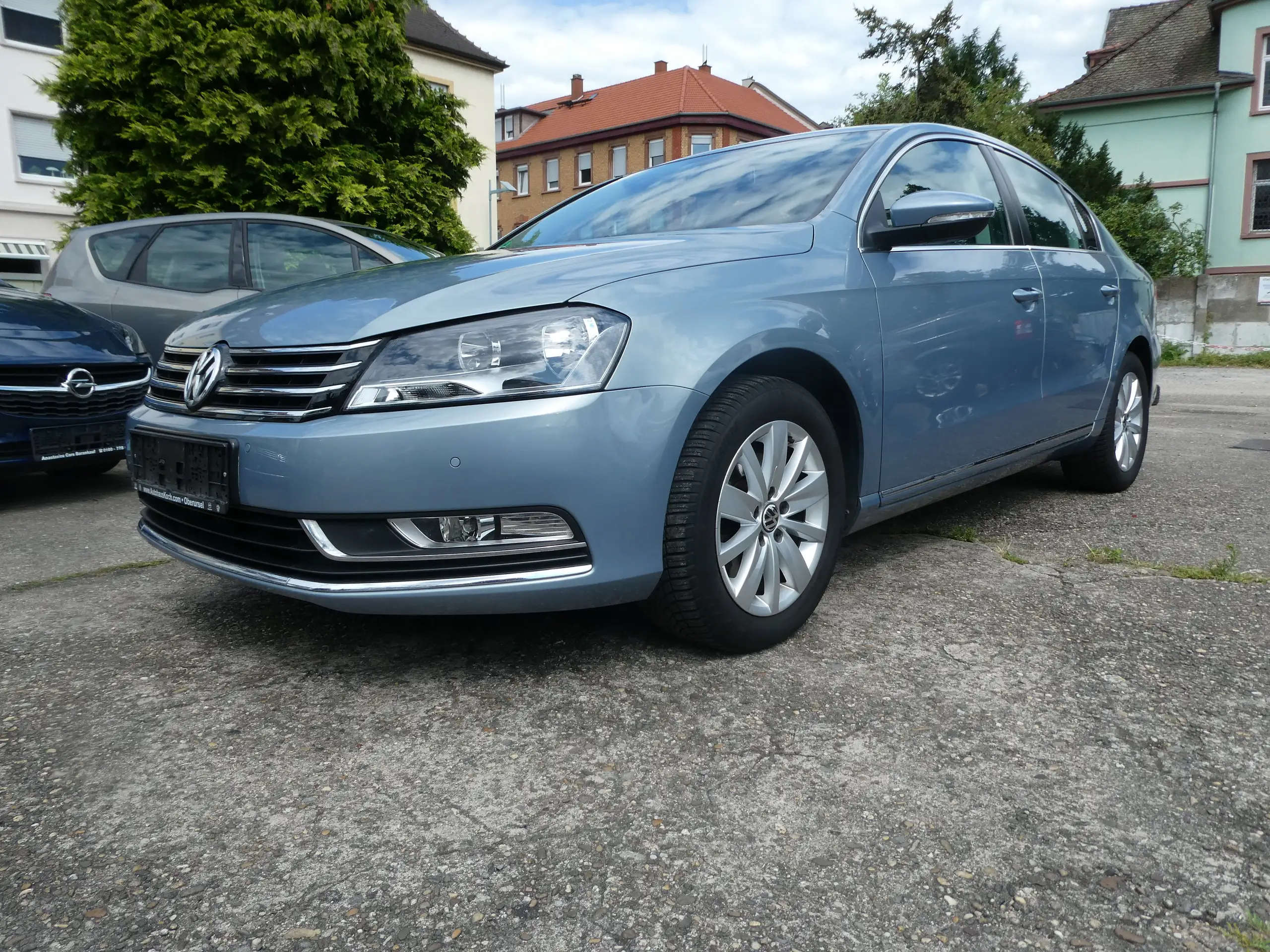 Volkswagen - Passat