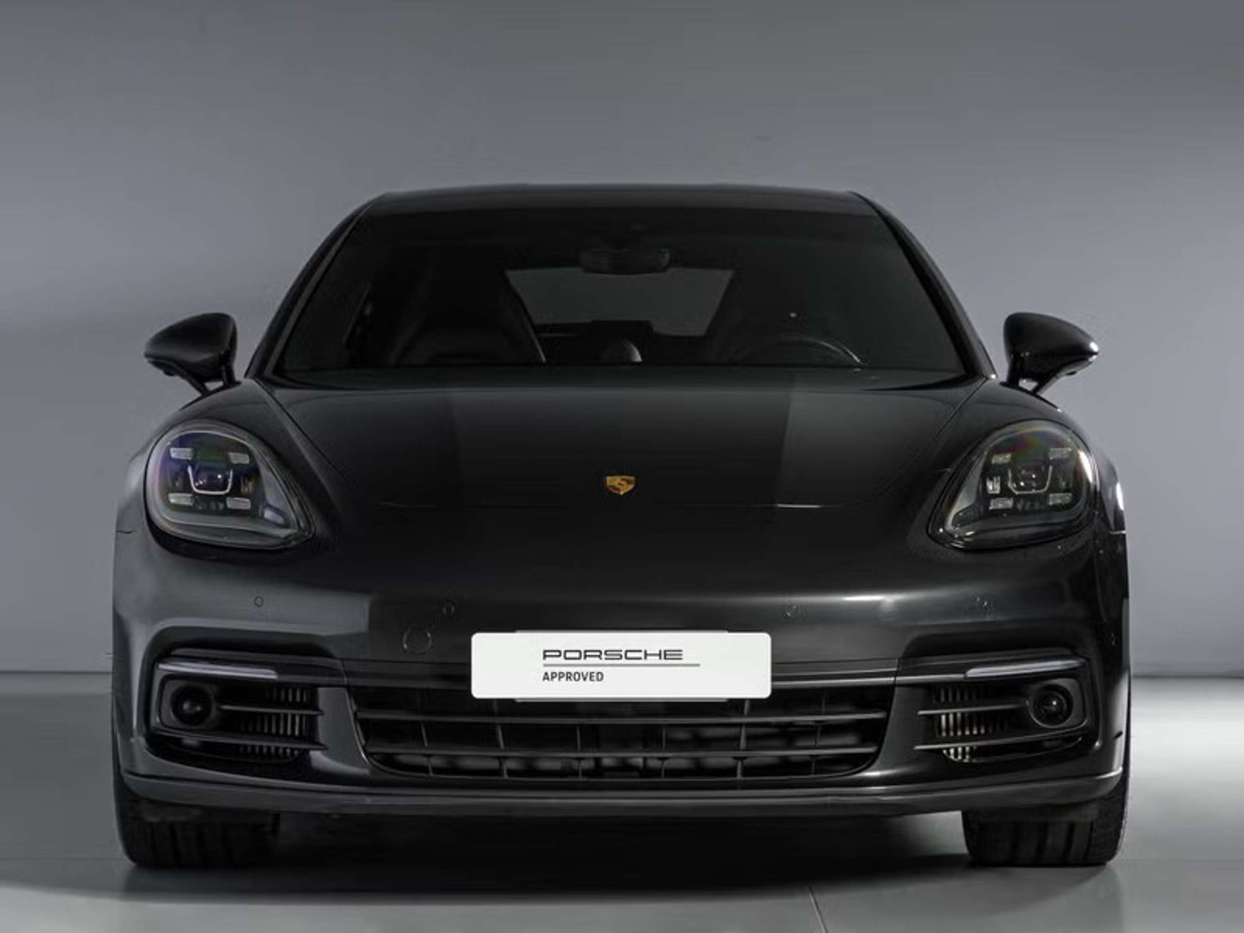 Porsche - Panamera