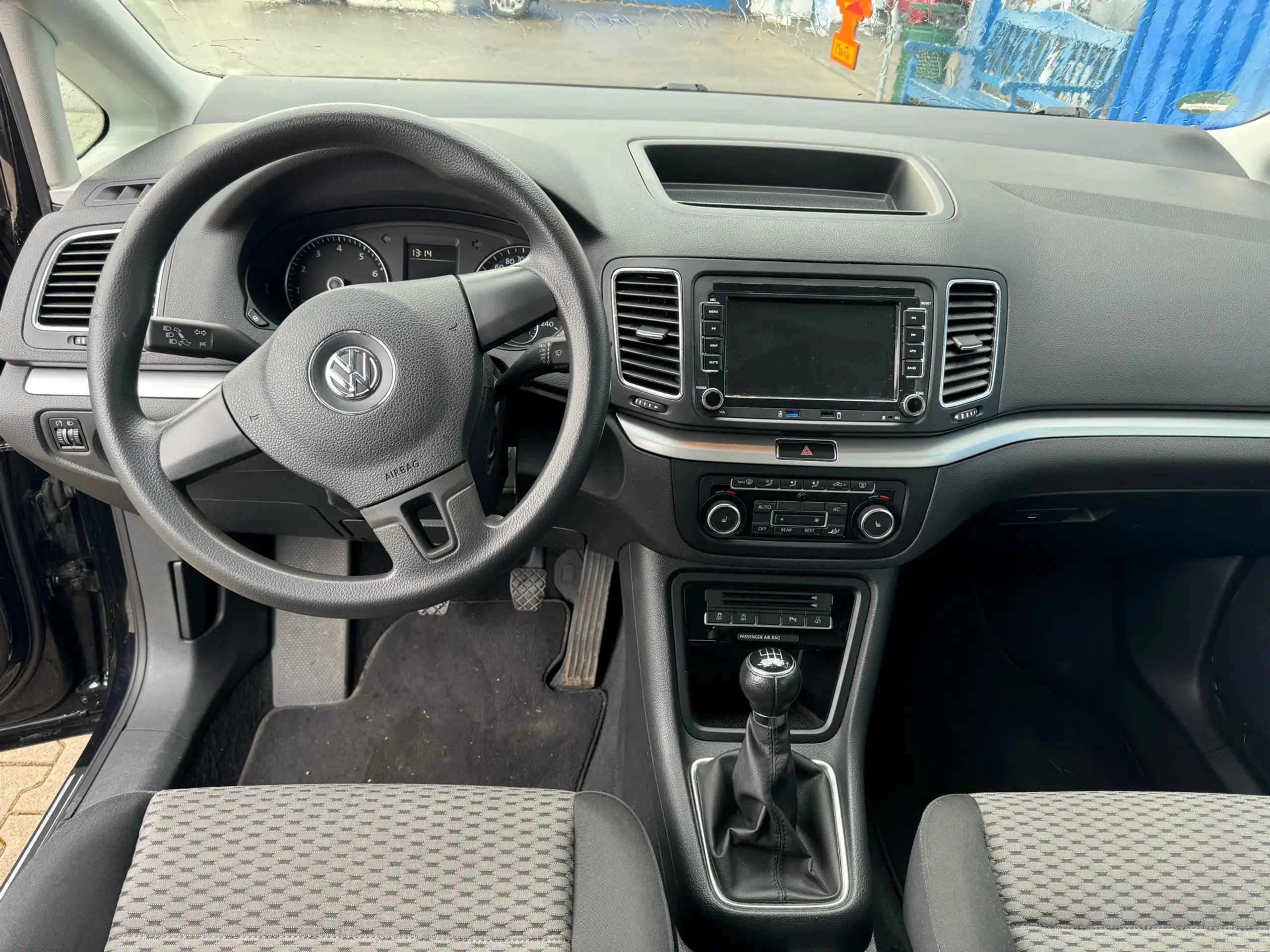 Volkswagen - Sharan