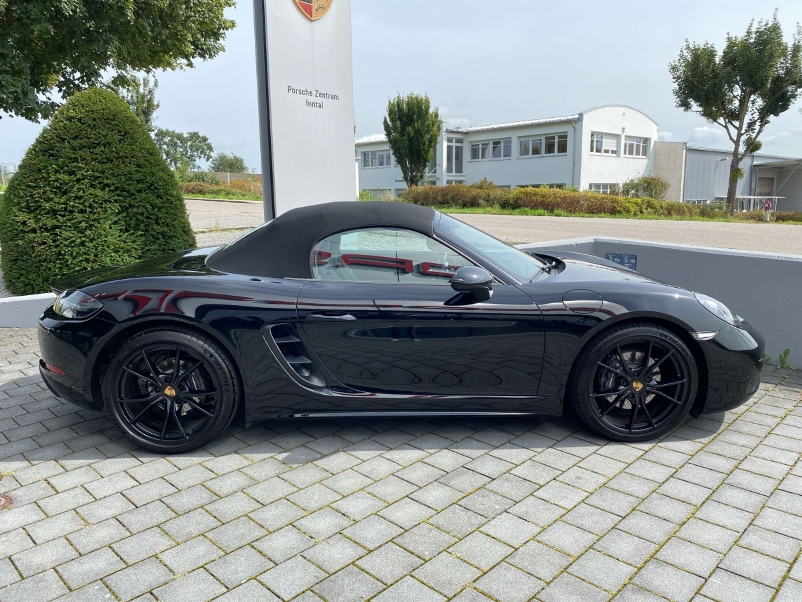 Porsche - Boxster