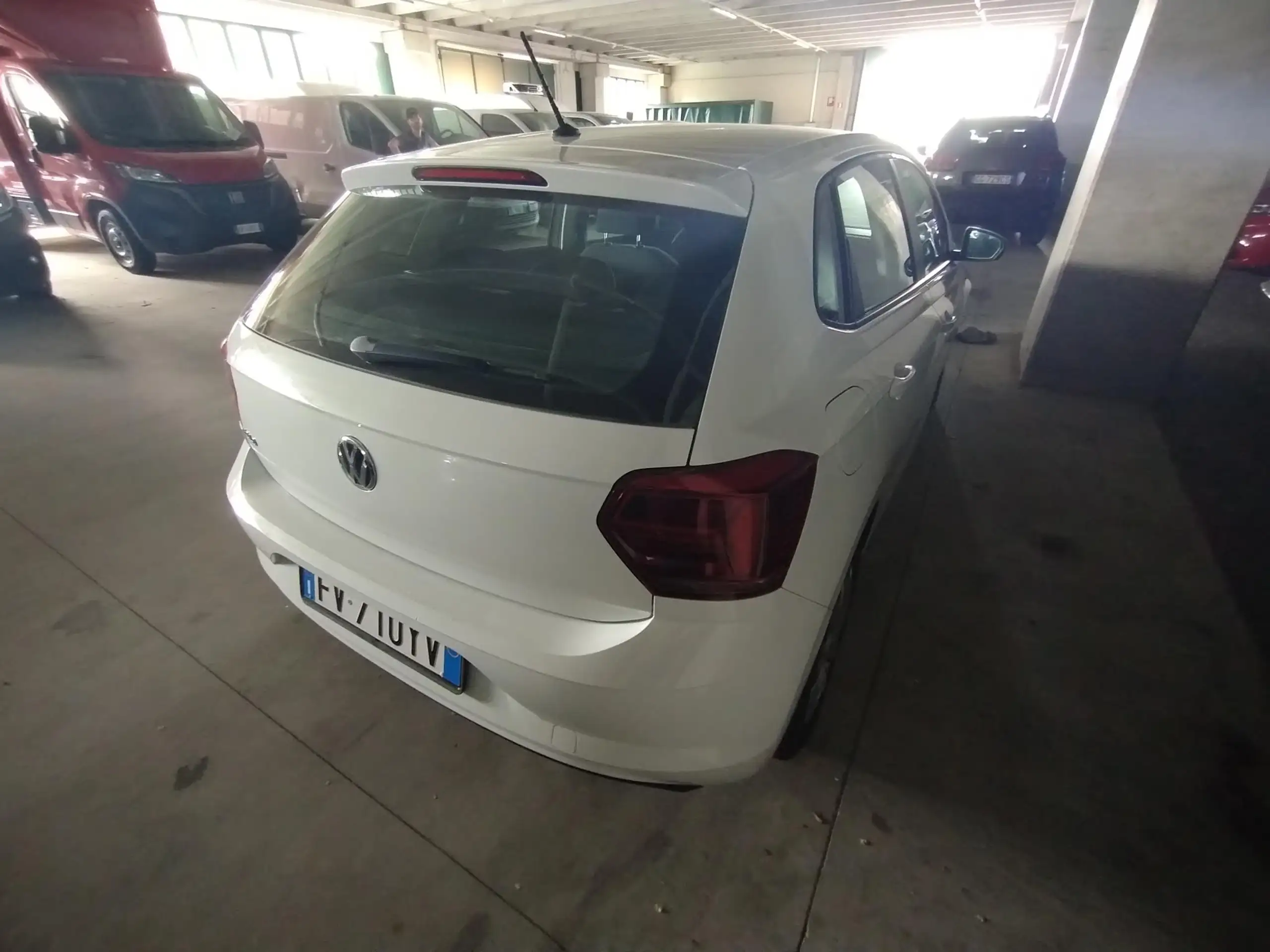 Volkswagen - Polo