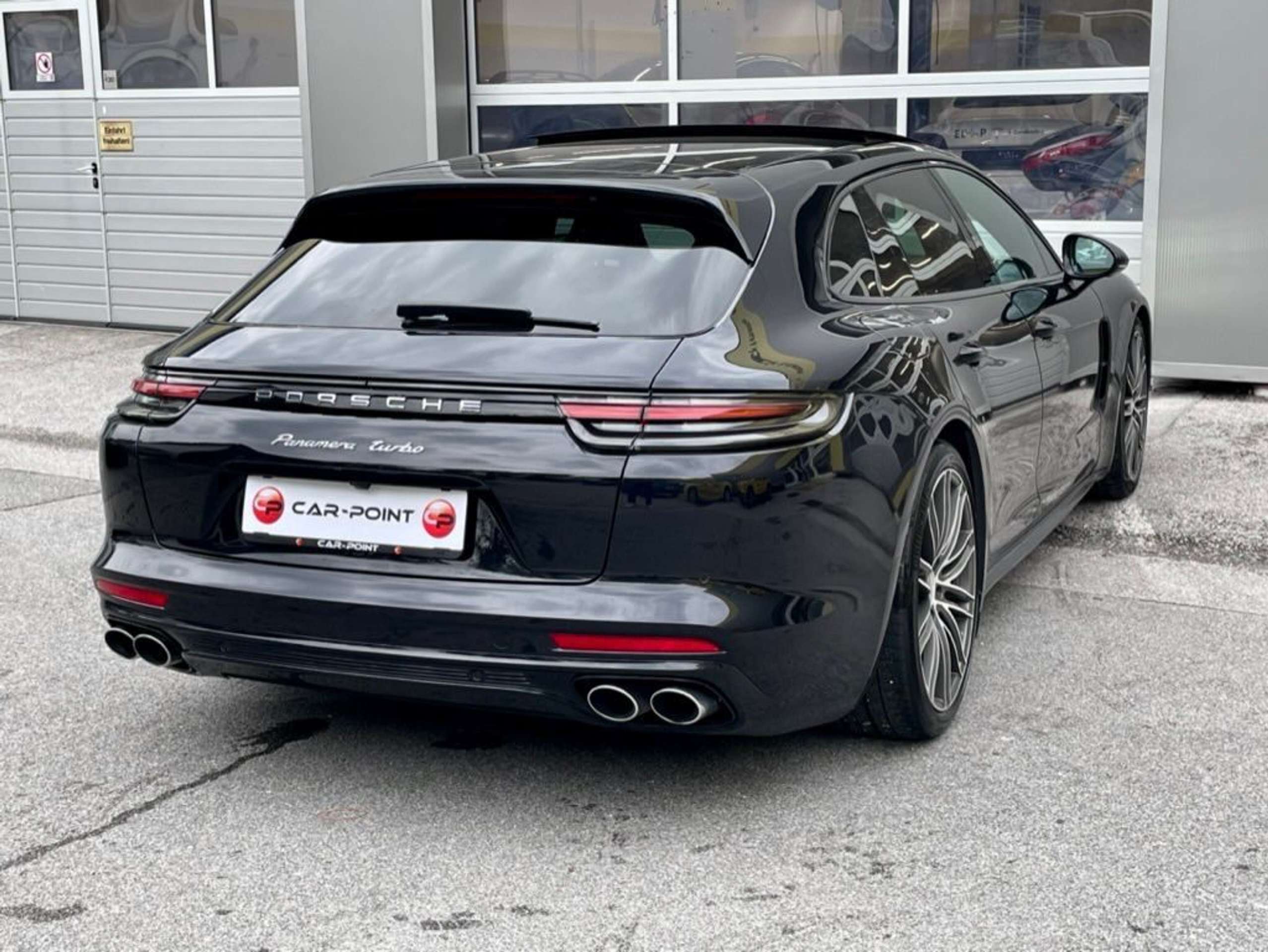 Porsche - Panamera