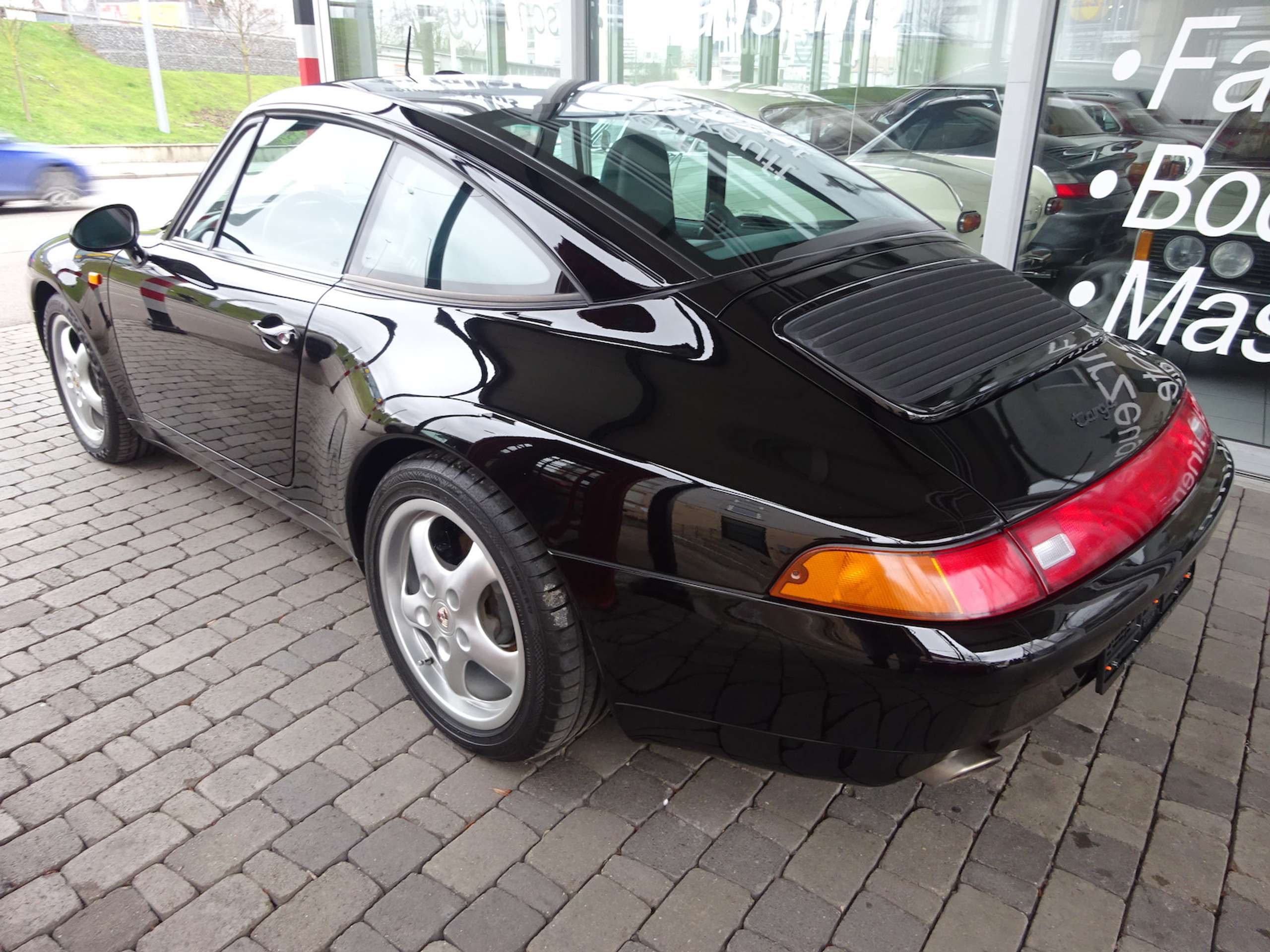 Porsche - 993