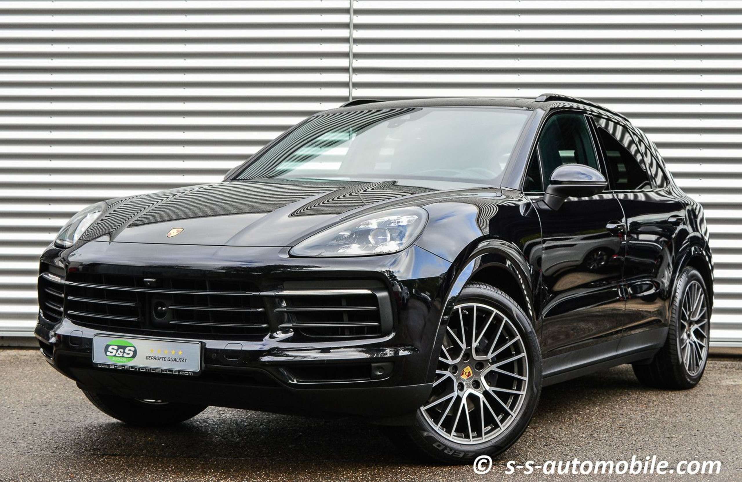 Porsche - Cayenne