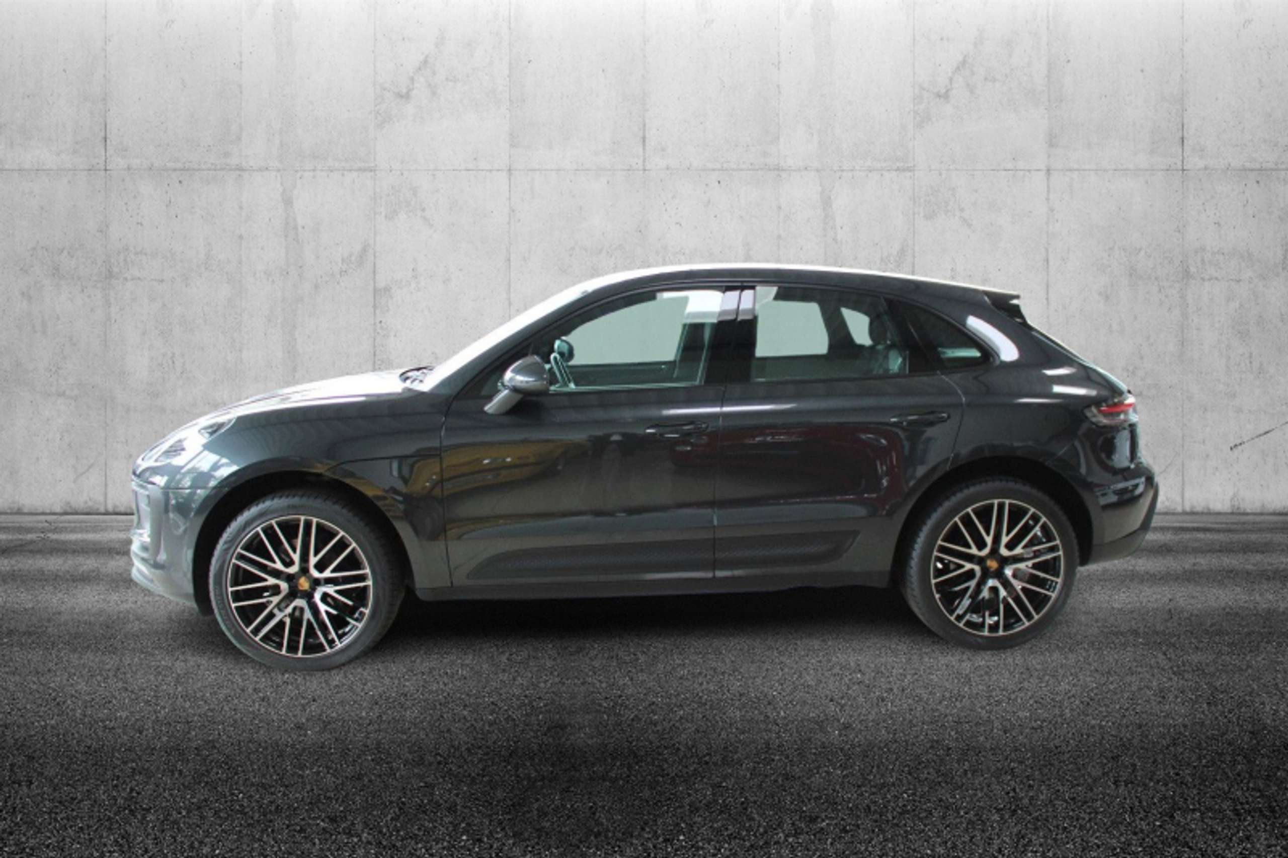 Porsche - Macan