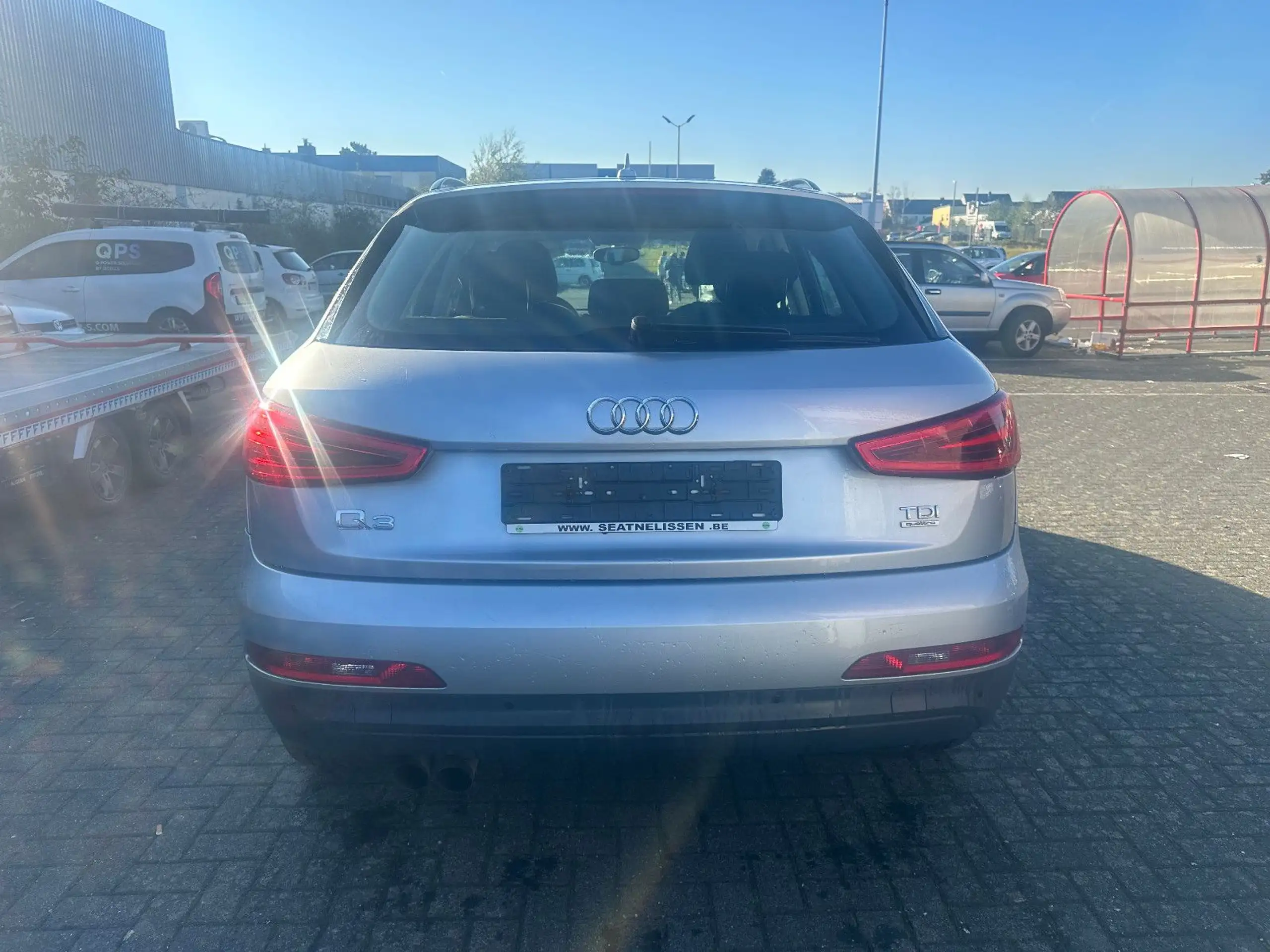 Audi - Q3