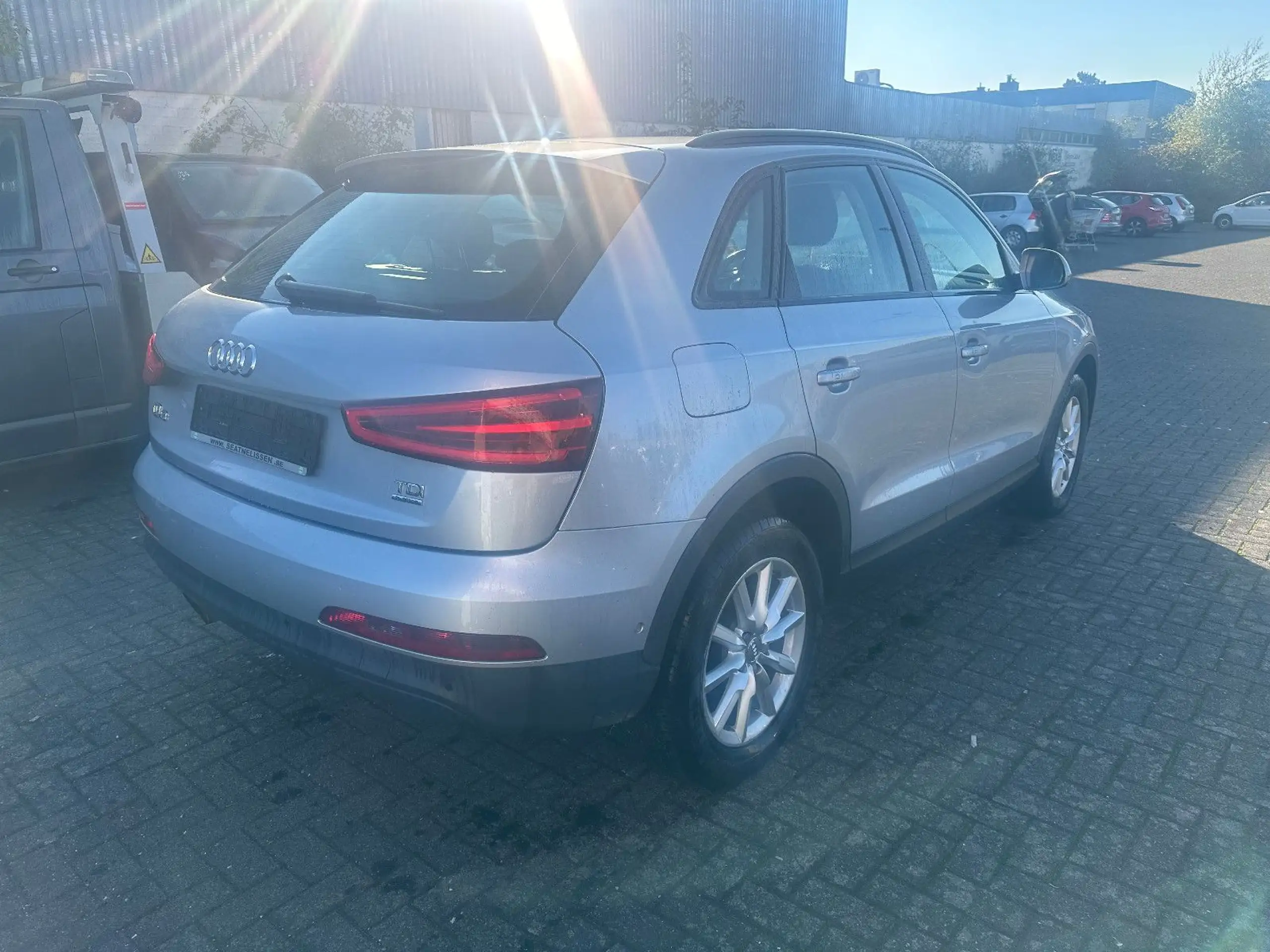 Audi - Q3