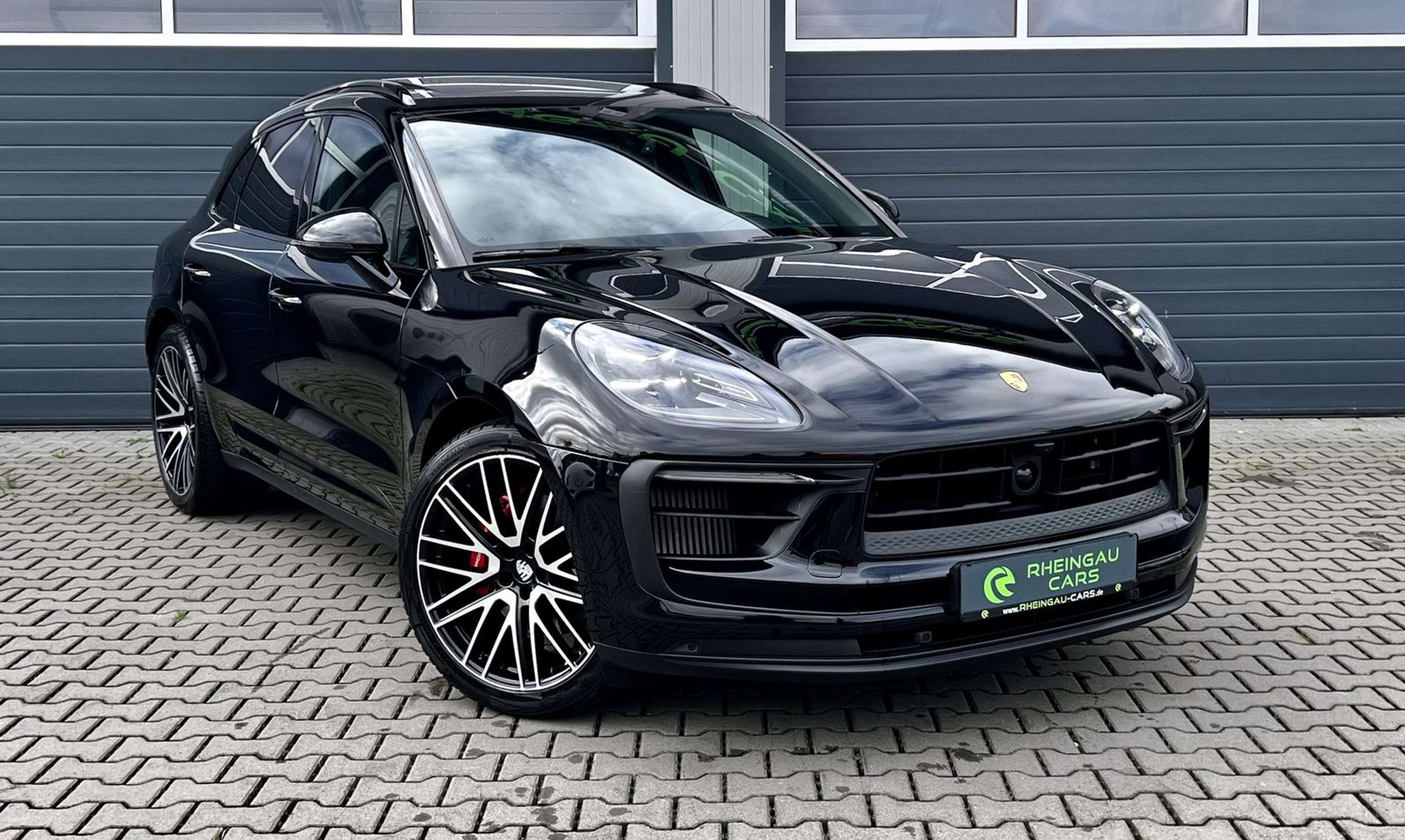 Porsche - Macan