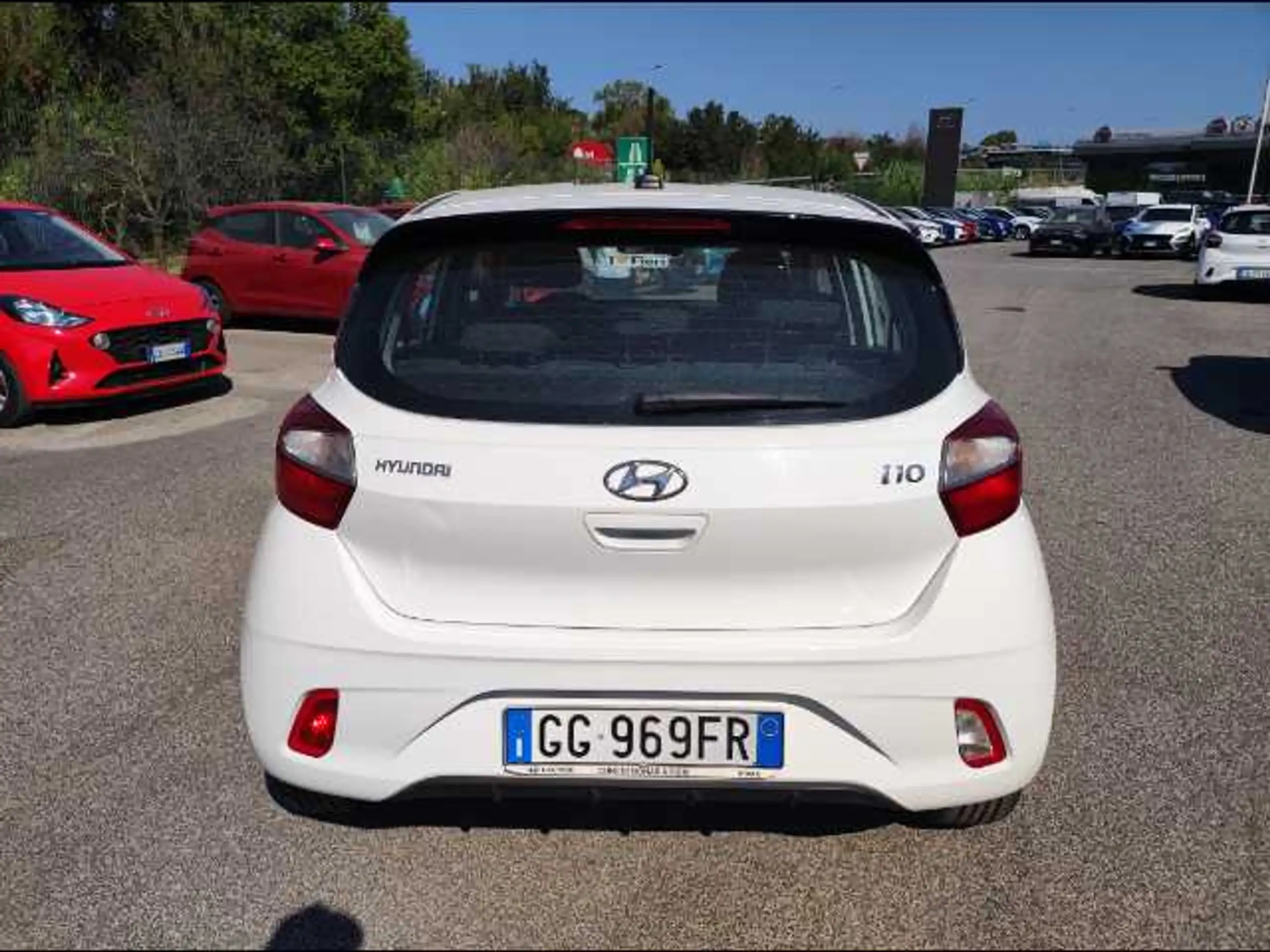 Hyundai - i10