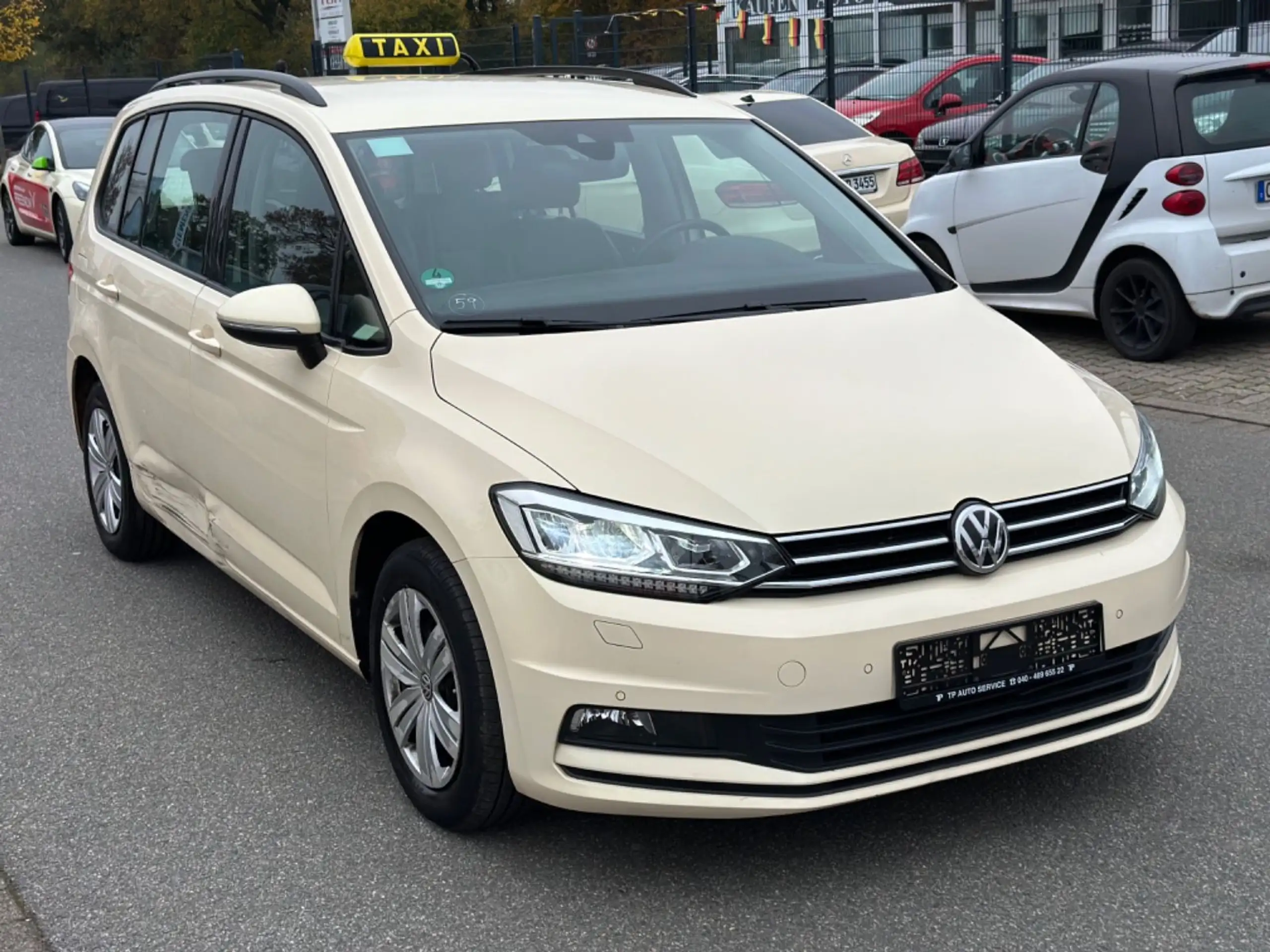 Volkswagen - Touran