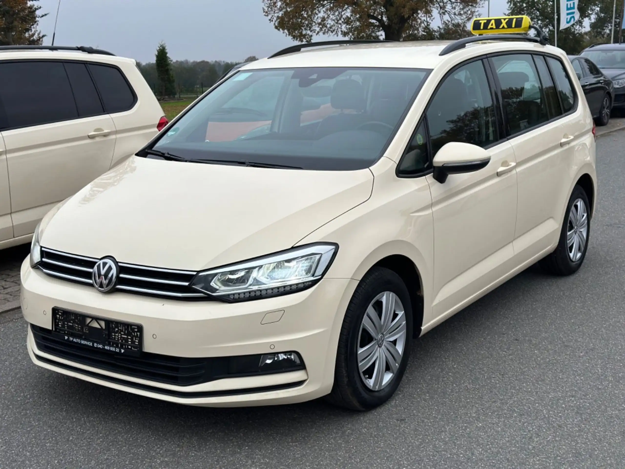 Volkswagen - Touran