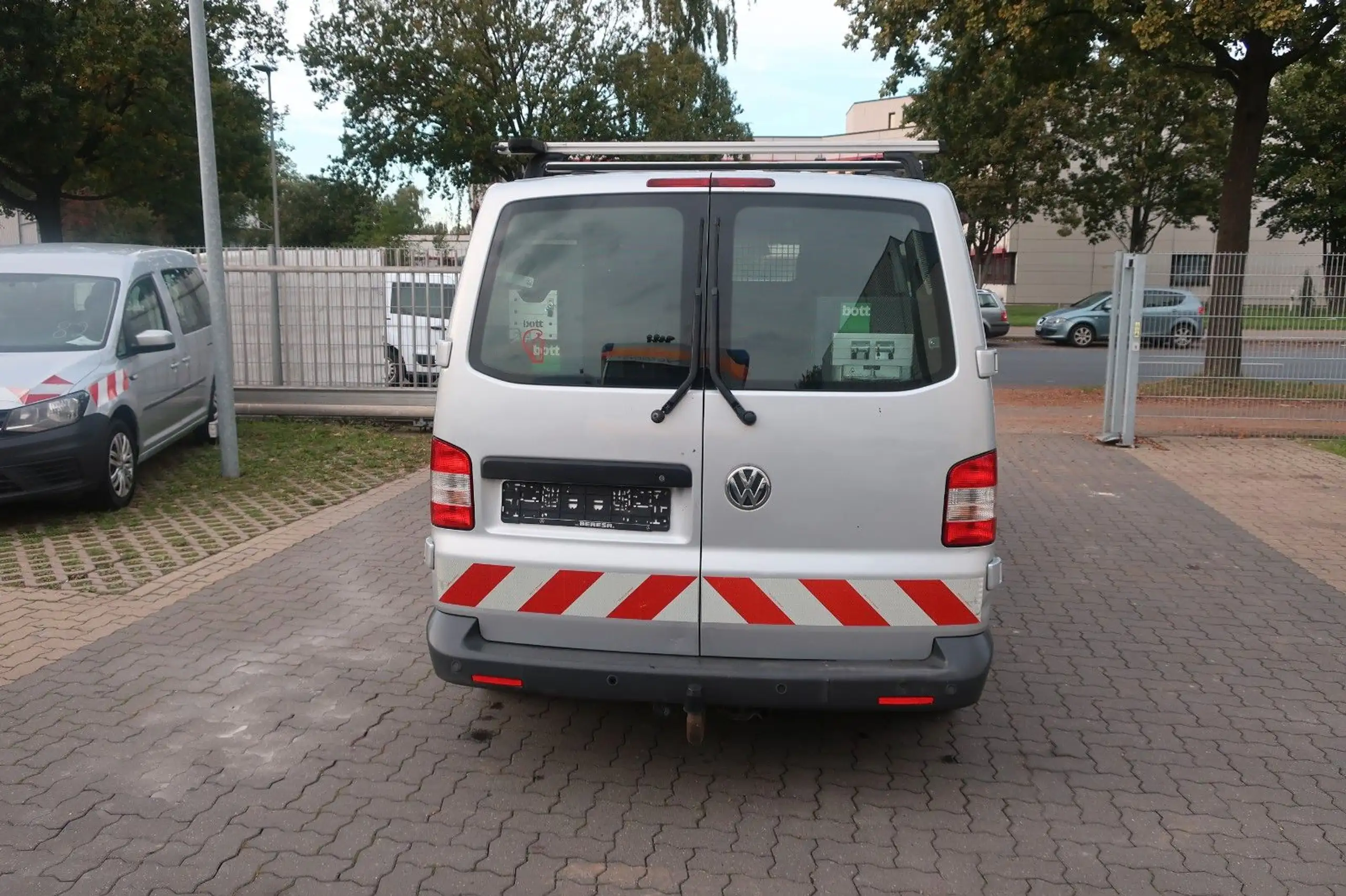 Volkswagen - T5 Transporter