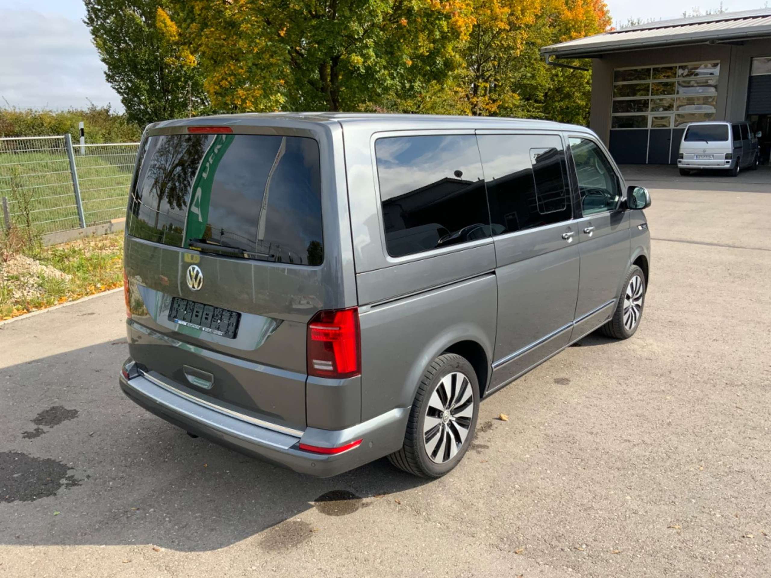 Volkswagen - T6 Caravelle