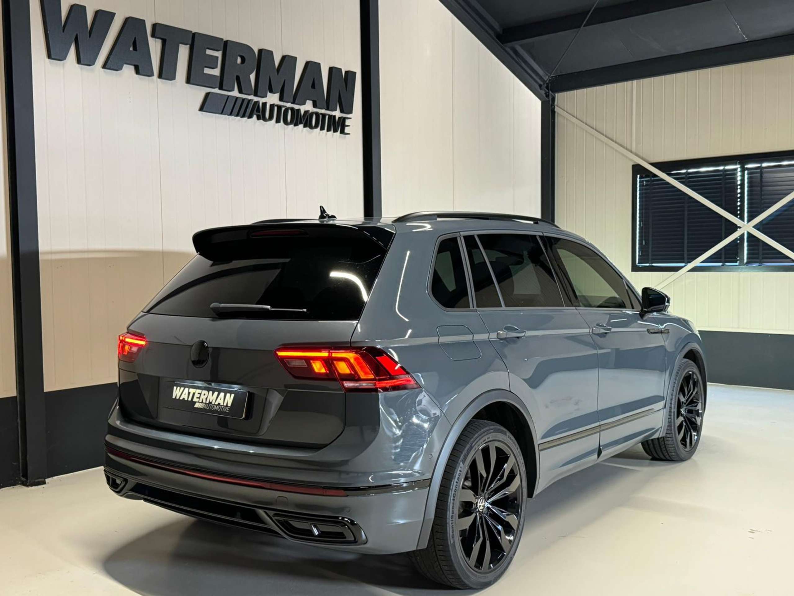 Volkswagen - Tiguan