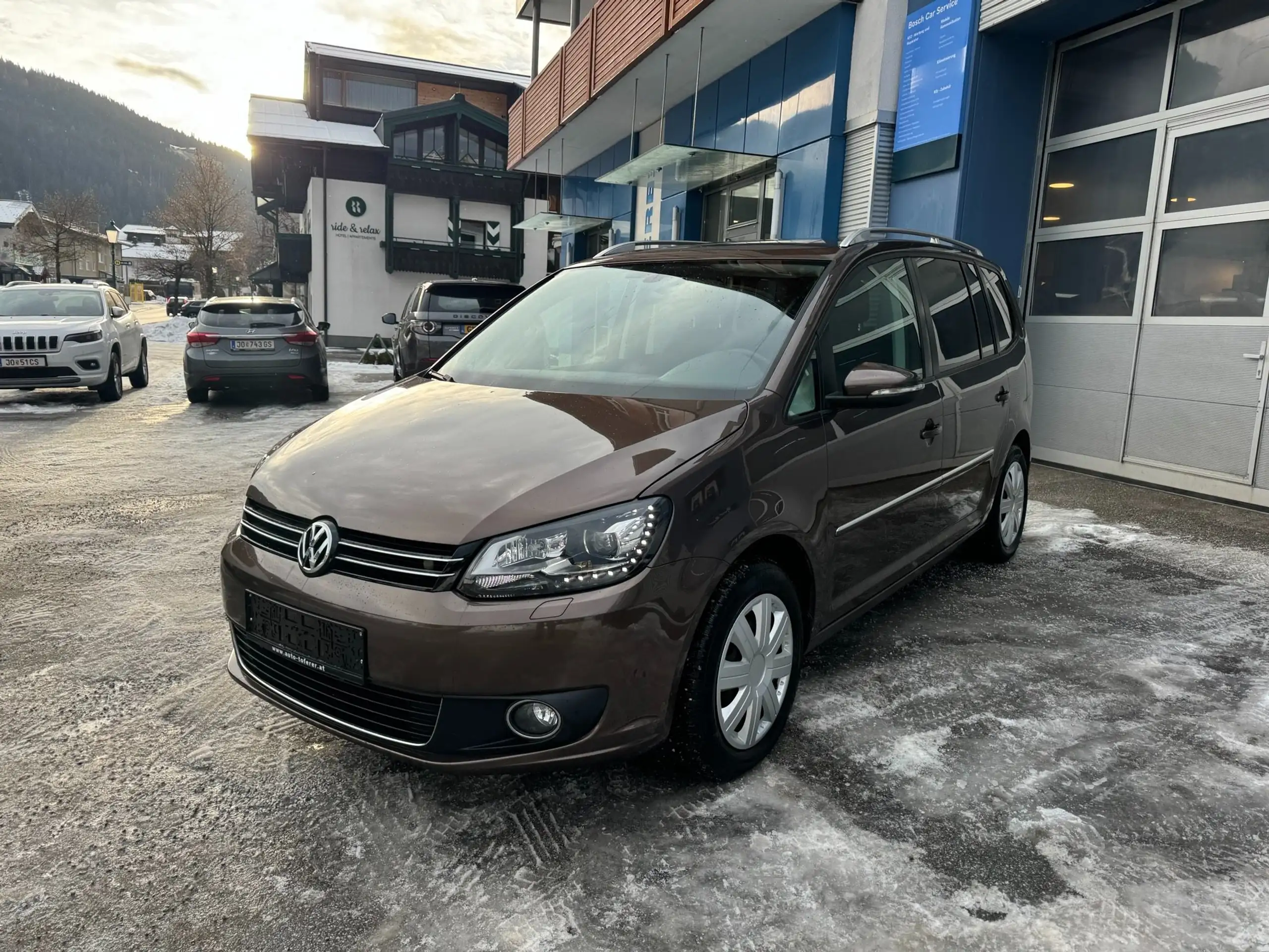 Volkswagen - Touran