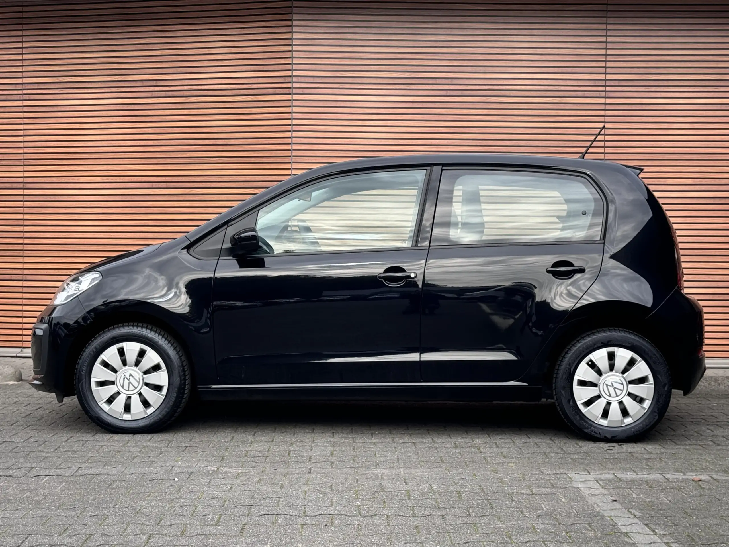 Volkswagen - up!