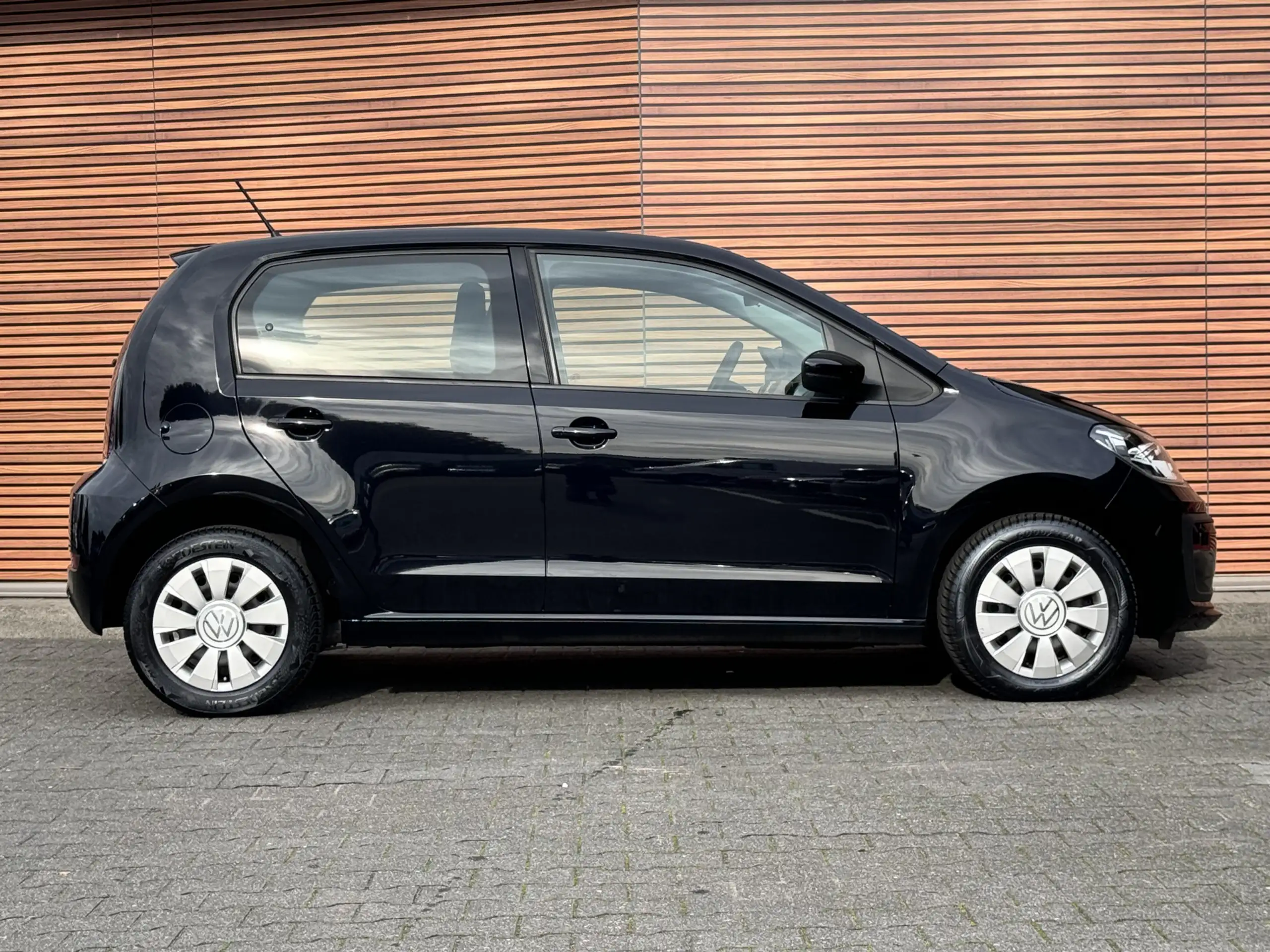 Volkswagen - up!