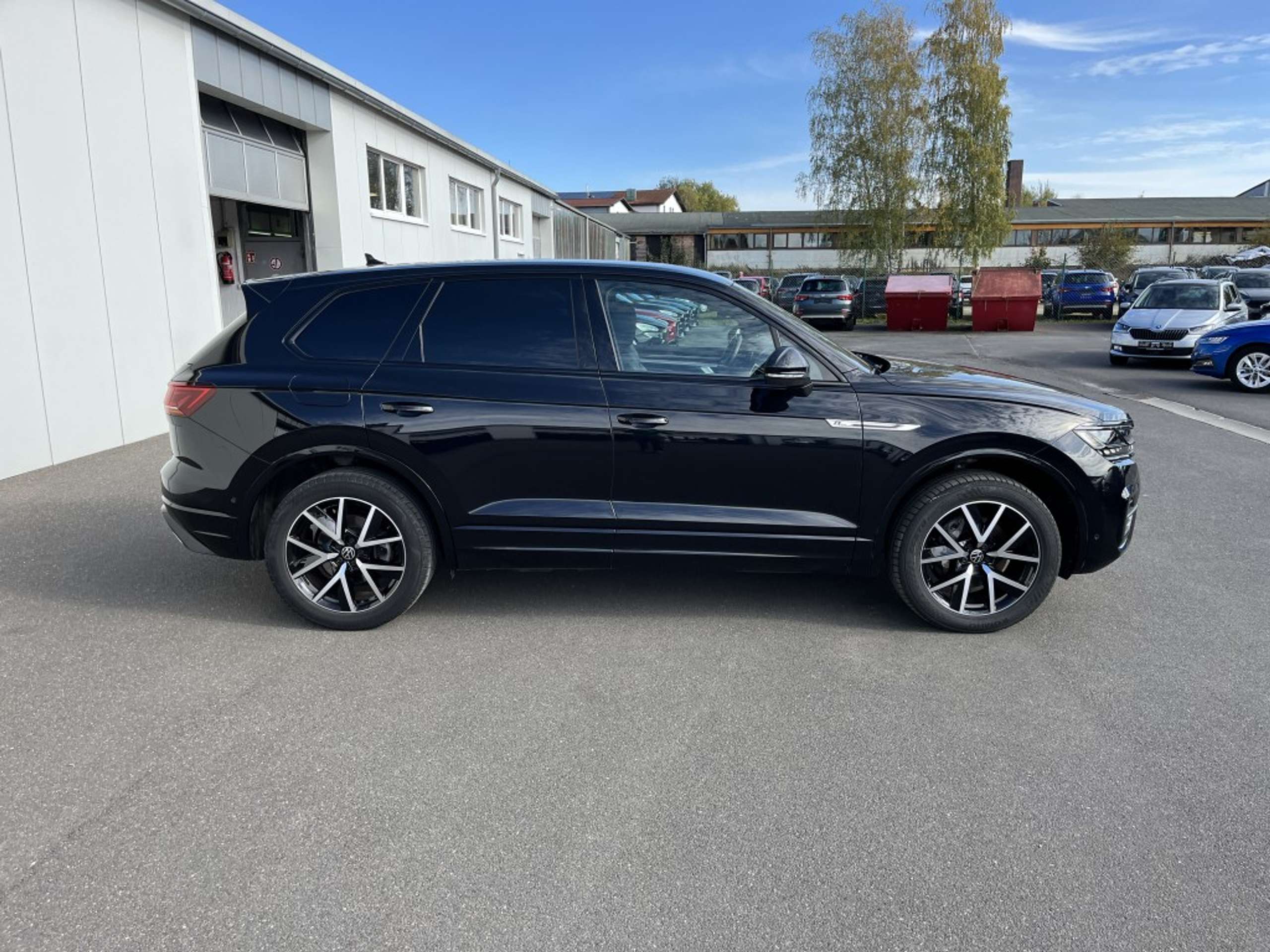 Volkswagen - Touareg